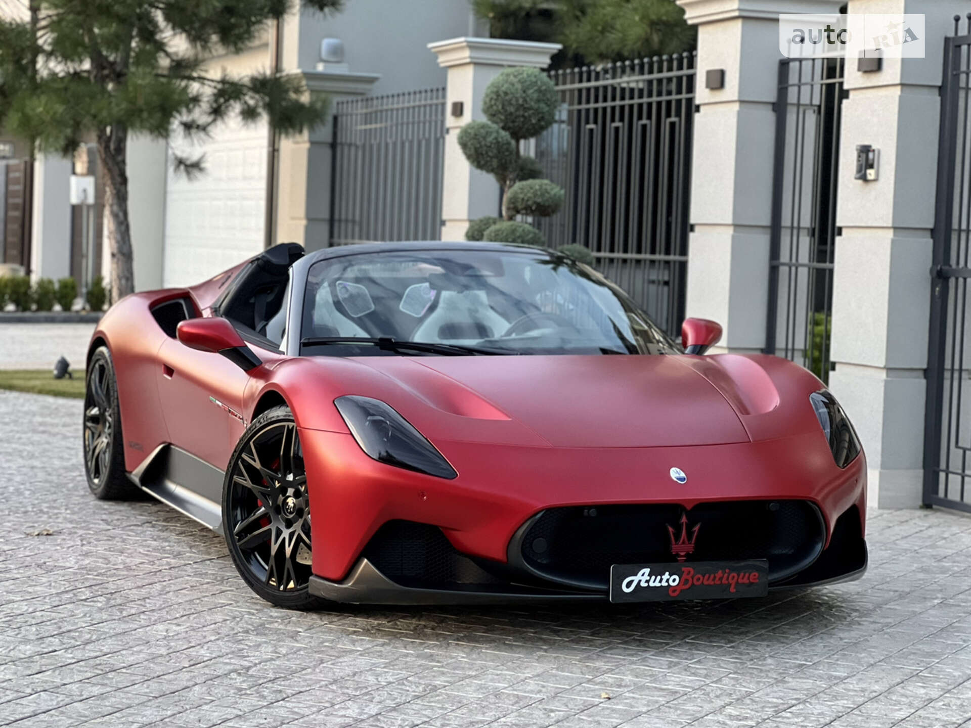 Maserati MC20 2023 VIN ZAMBMSAB0P0440460 фото оголошення 37 з 100