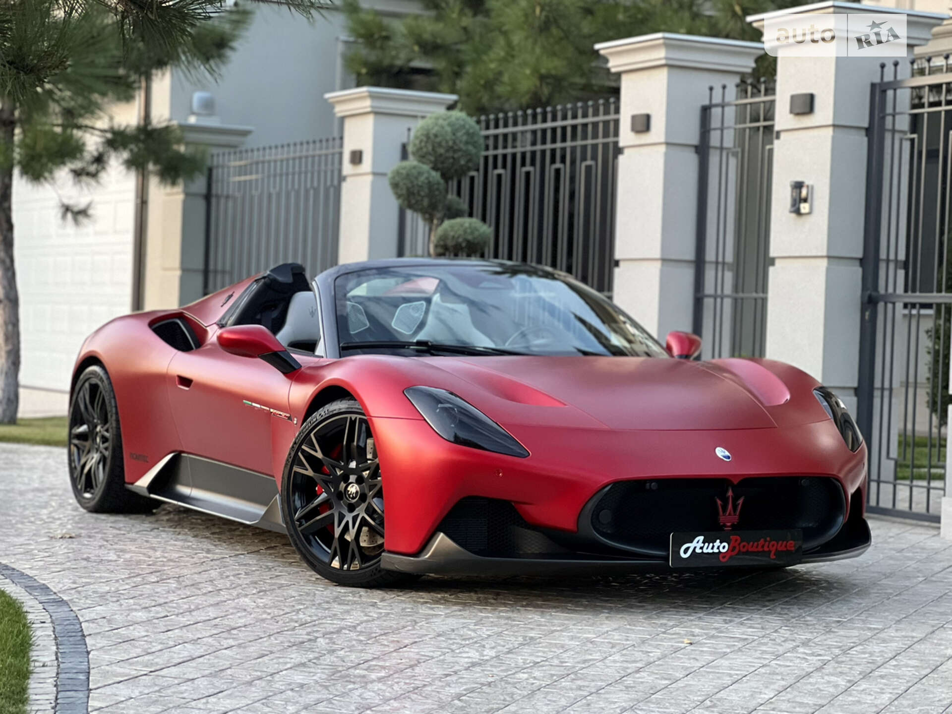 Maserati MC20 2023 VIN ZAMBMSAB0P0440460 фото оголошення 36 з 100