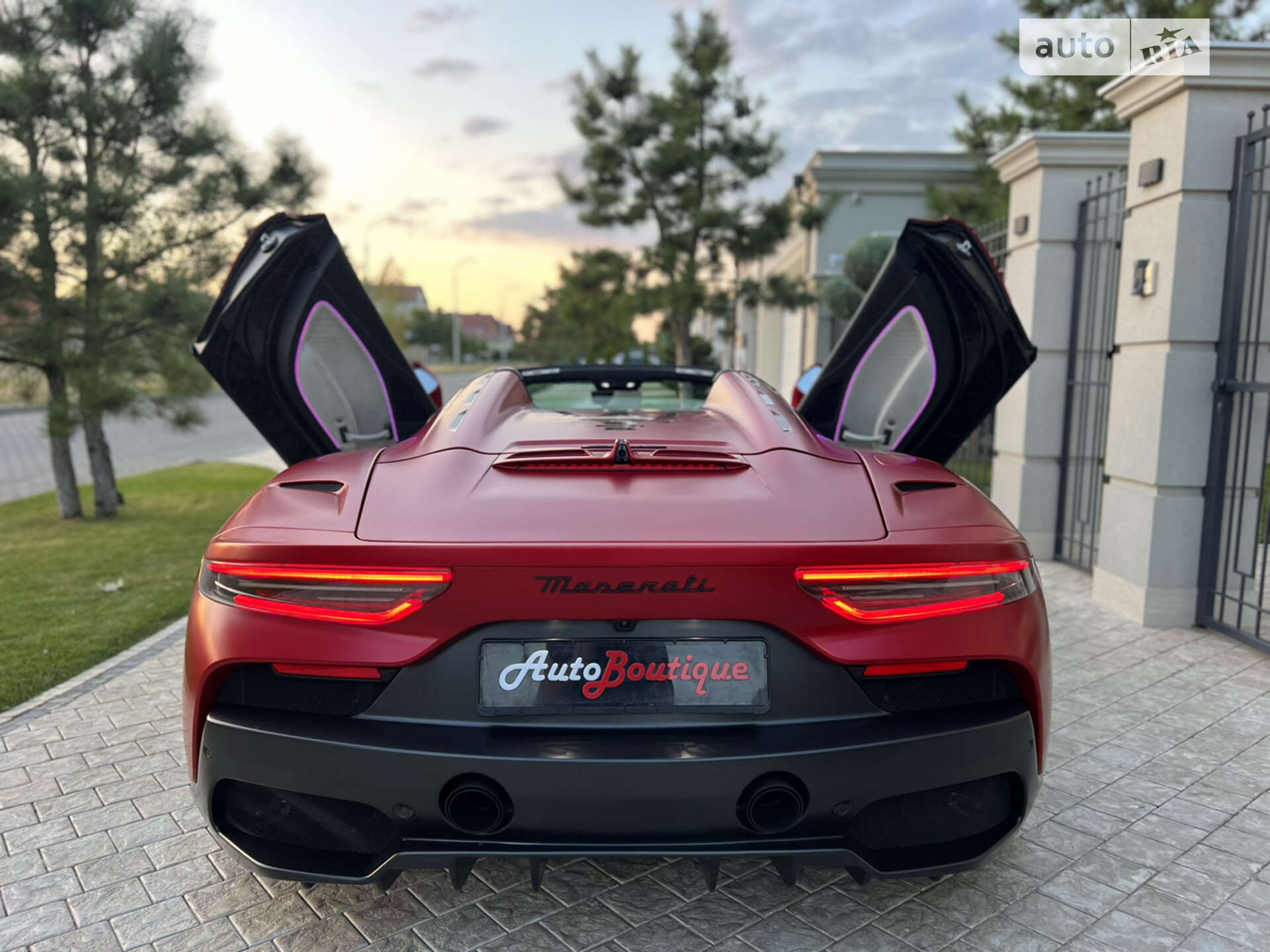 Maserati MC20 2023 VIN ZAMBMSAB0P0440460 фото оголошення 40 з 100