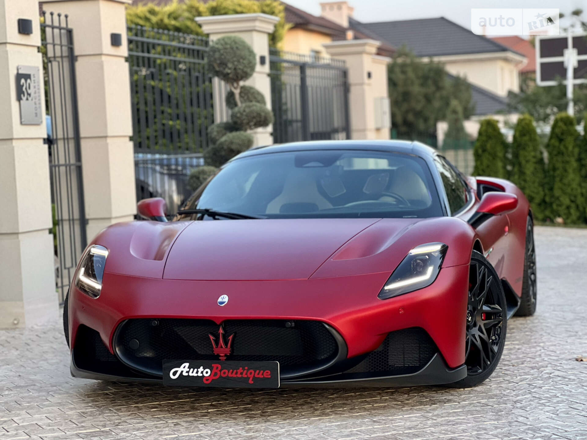 Maserati MC20 2023 VIN ZAMBMSAB0P0440460 фото оголошення 5 з 100