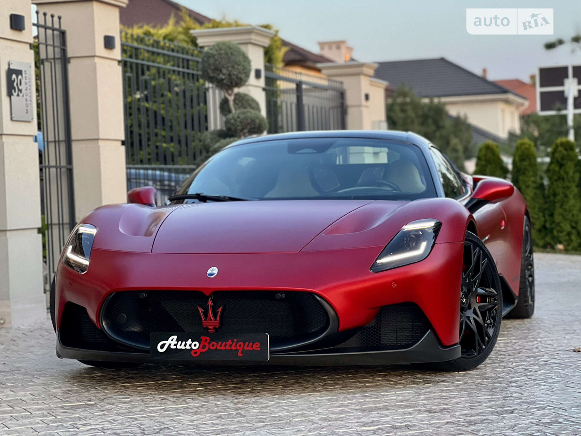 Maserati MC20 2023 VIN ZAMBMSAB0P0440460 фото оголошення 6 з 100