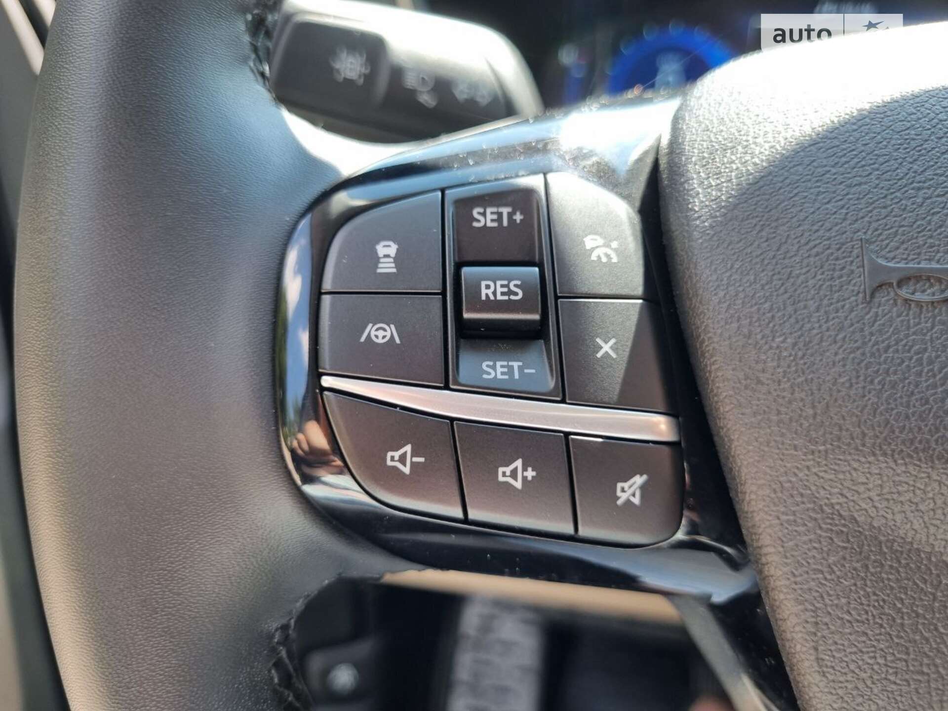 Ford Escape 2022 VIN 1FMCU0KZ2NUA20095 фото оголошення 2 з 18