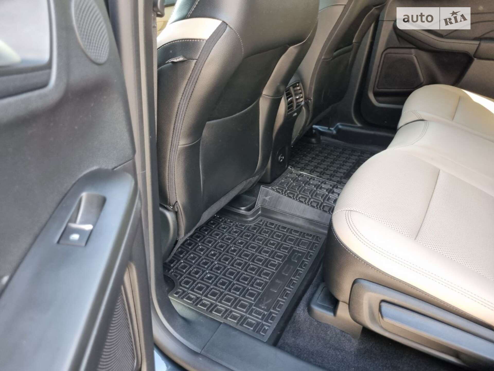 Ford Escape 2022 VIN 1FMCU0KZ2NUA20095 фото оголошення 3 з 18