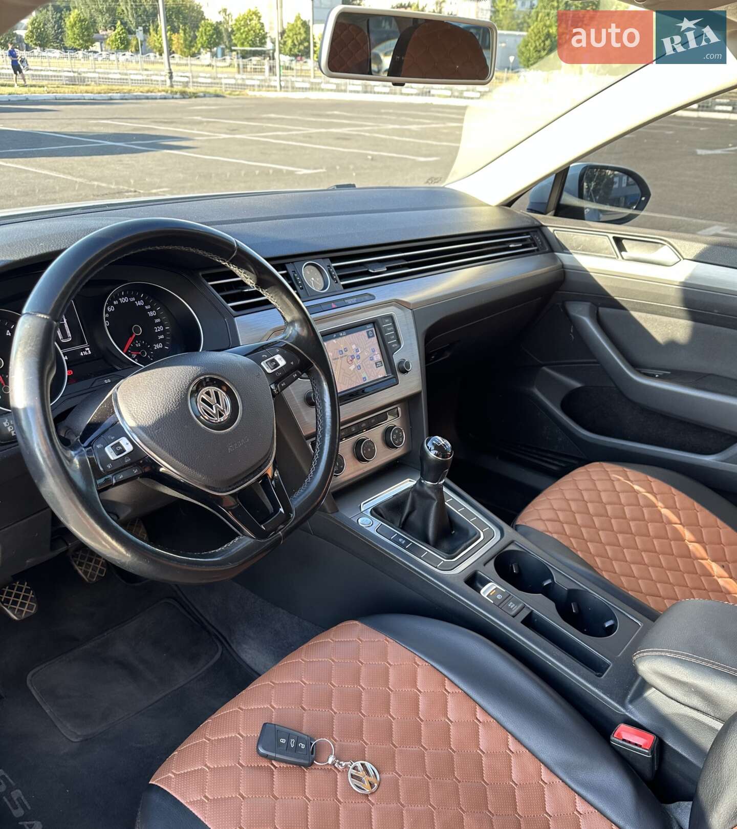 Volkswagen Passat 2017 VIN WVWZZZ3CZHE137009 фото оголошення 13 з 19