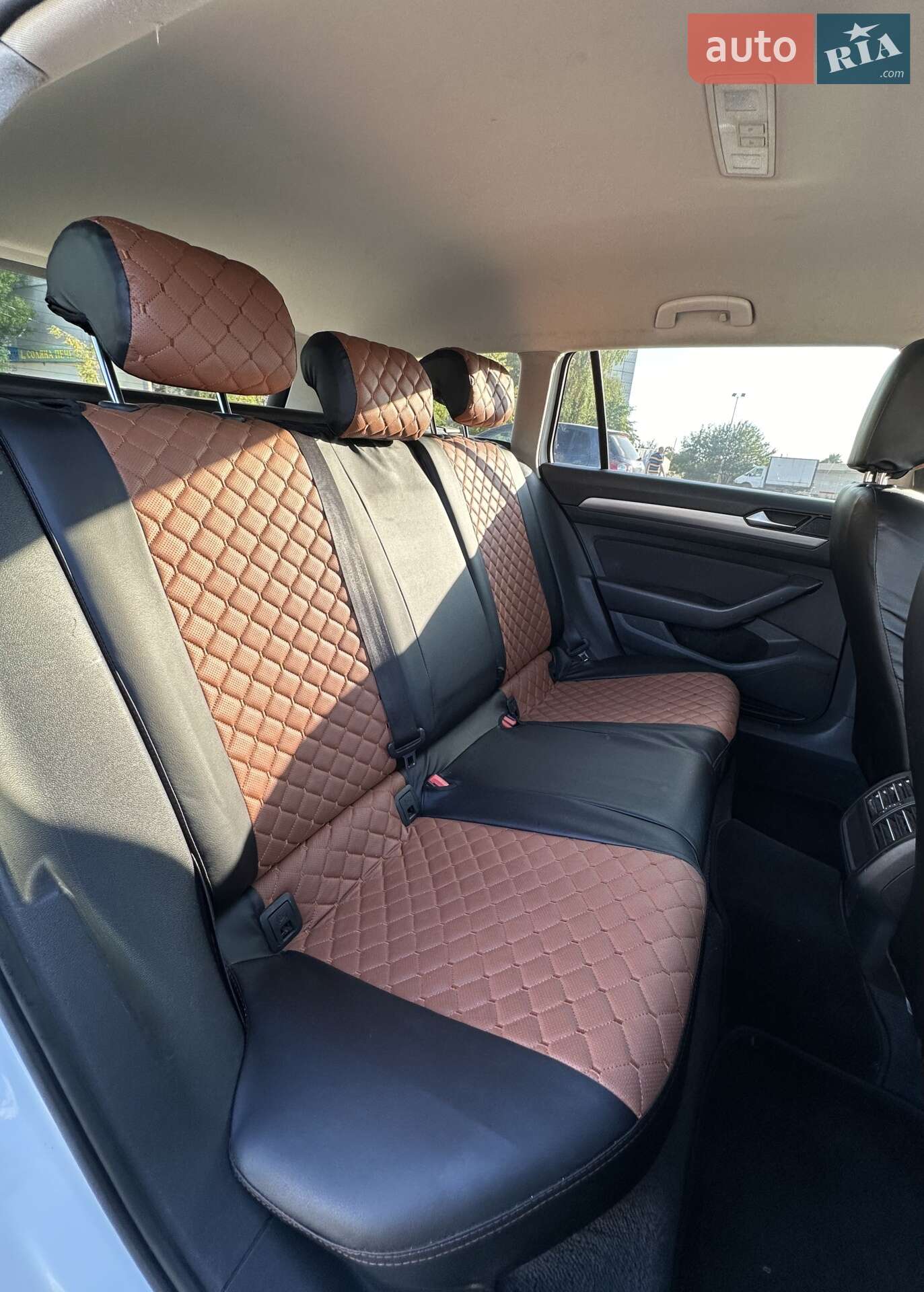 Volkswagen Passat 2017 VIN WVWZZZ3CZHE137009 фото оголошення 18 з 19