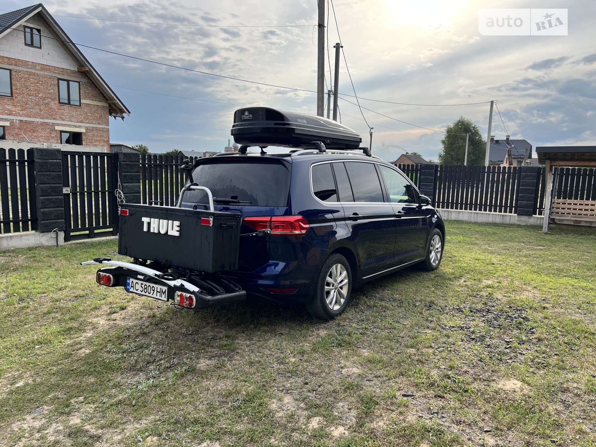 Volkswagen Touran 2019 VIN WVGZZZ1TZKW036368 фото оголошення 2 з 122