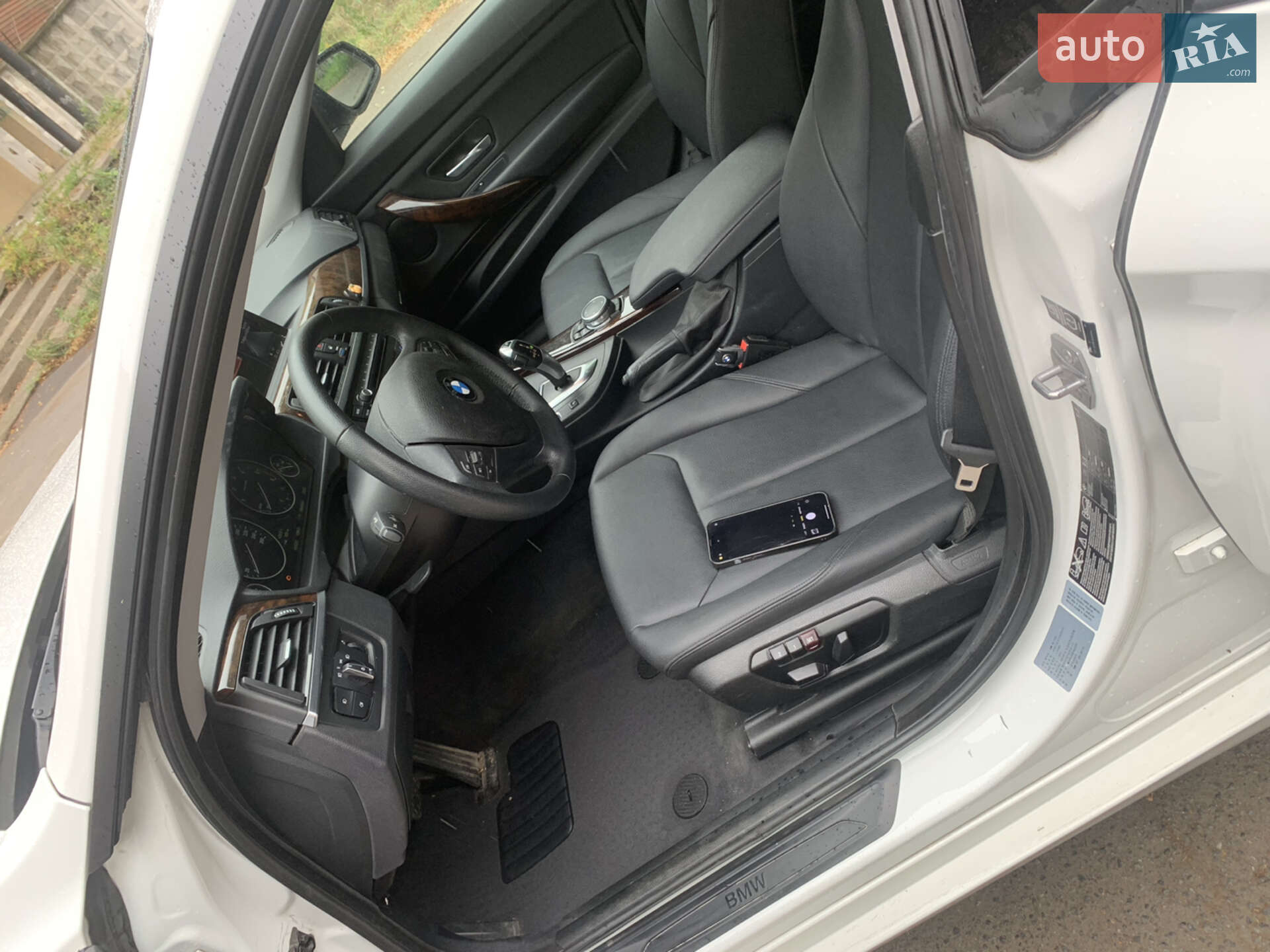 BMW 3 Series GT 2014 VIN WBA3Y5100FD952397 фото оголошення 28 з 34