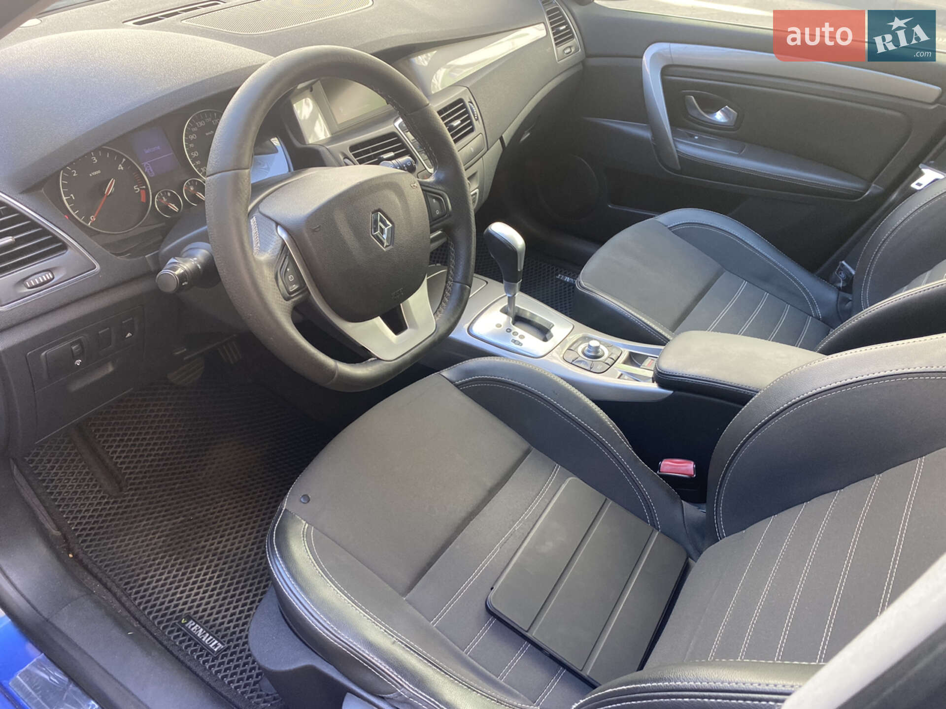 Renault Laguna 2011 VIN VF1KTD90E44940223 фото оголошення 17 з 22