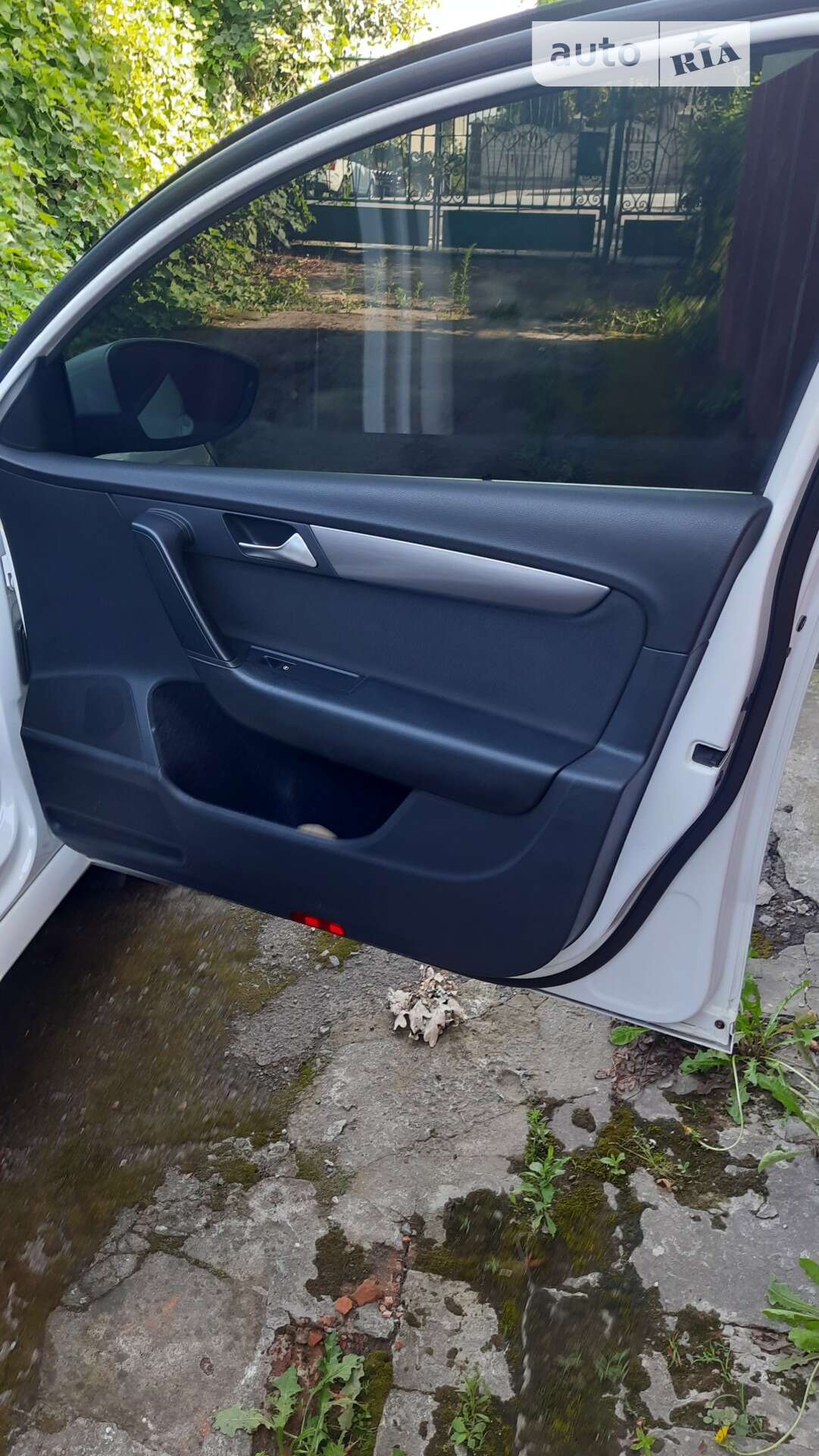Volkswagen Passat 2011 VIN WVWZZZ3CZCE086087 фото оголошення 50 з 69