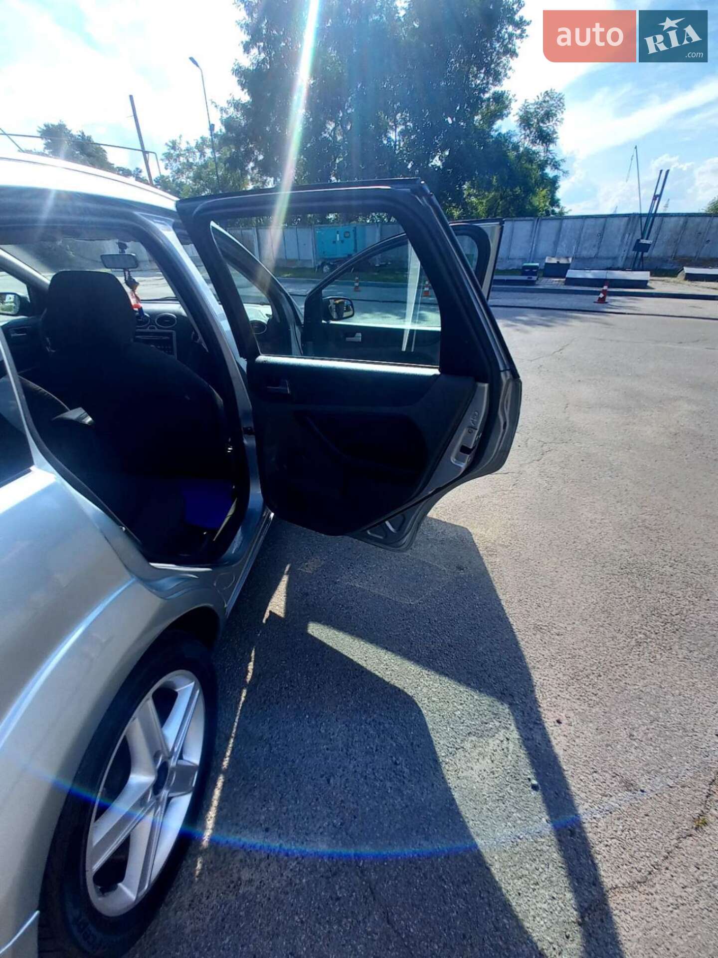Ford Focus 2005 VIN WF0WXXGCDW5P51152 фото оголошення 6 з 10