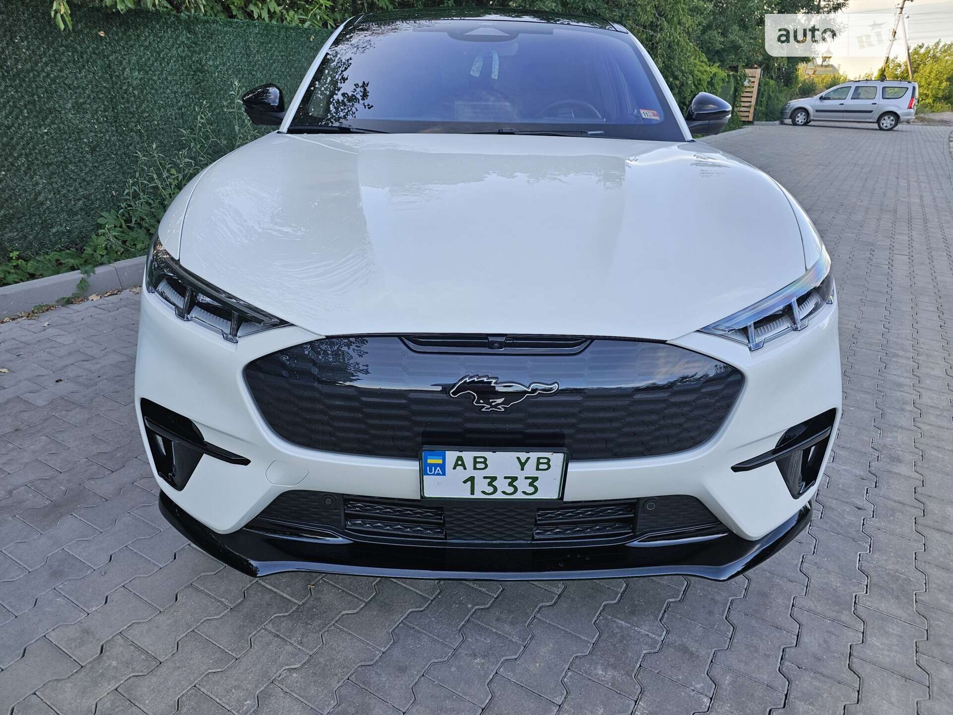 Ford Mustang Mach-E 2023 VIN 3FMTK4SX8PMA77288 фото оголошення 2 з 31
