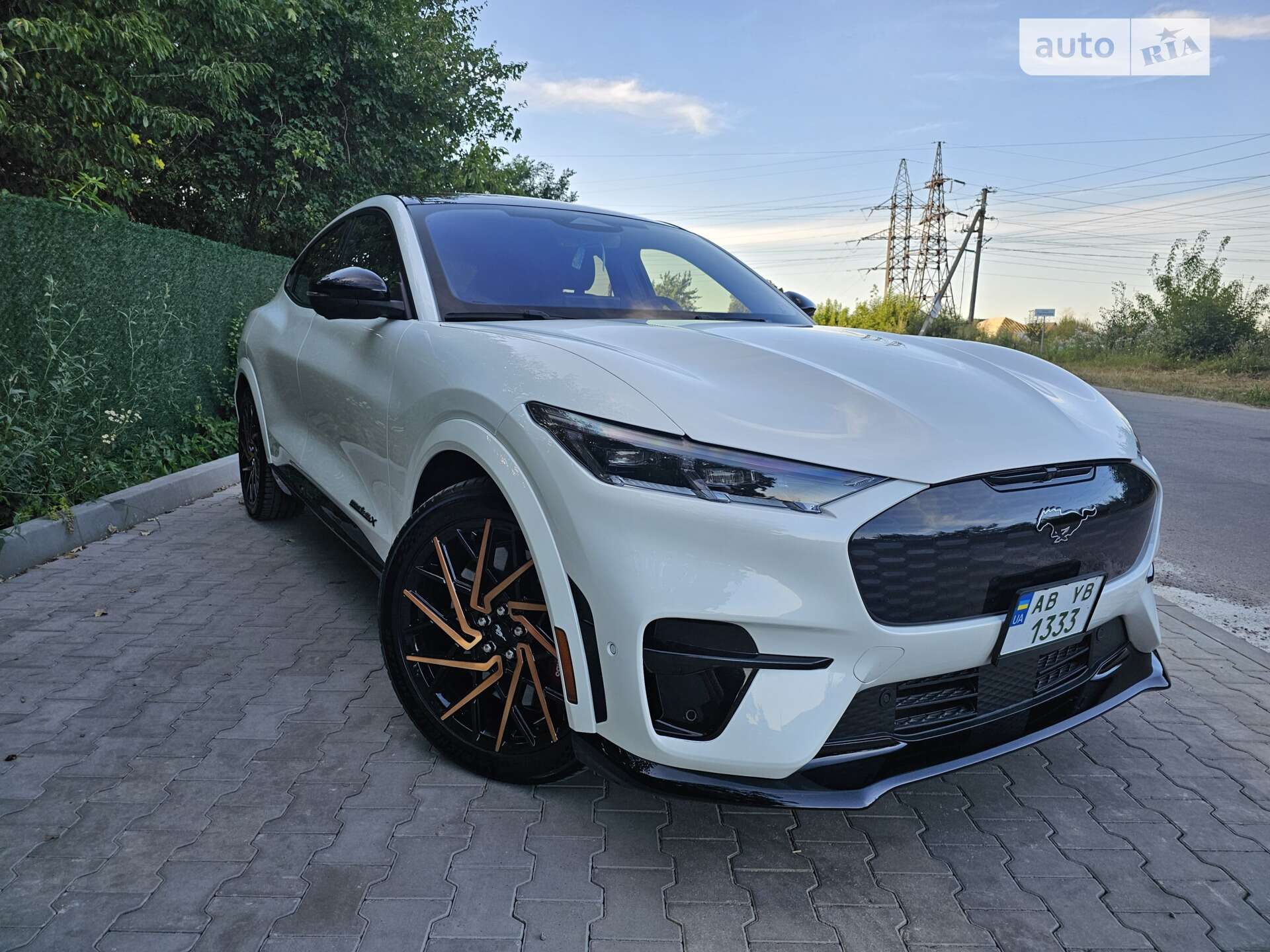 Ford Mustang Mach-E 2023 VIN 3FMTK4SX8PMA77288 фото оголошення 11 з 31