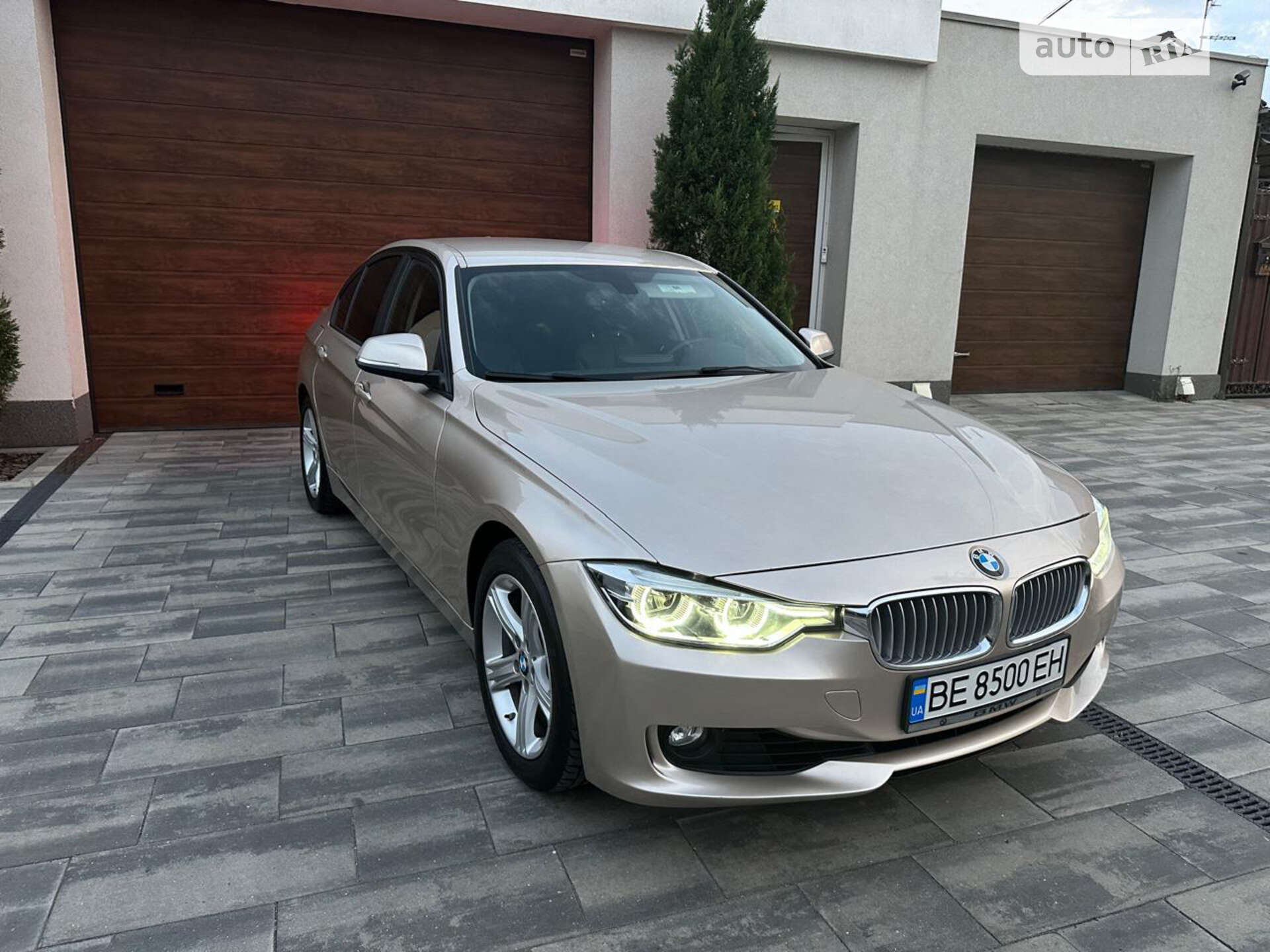 BMW 3 Series 2014 VIN WBA3C1C53EK113015 фото оголошення 16 з 38
