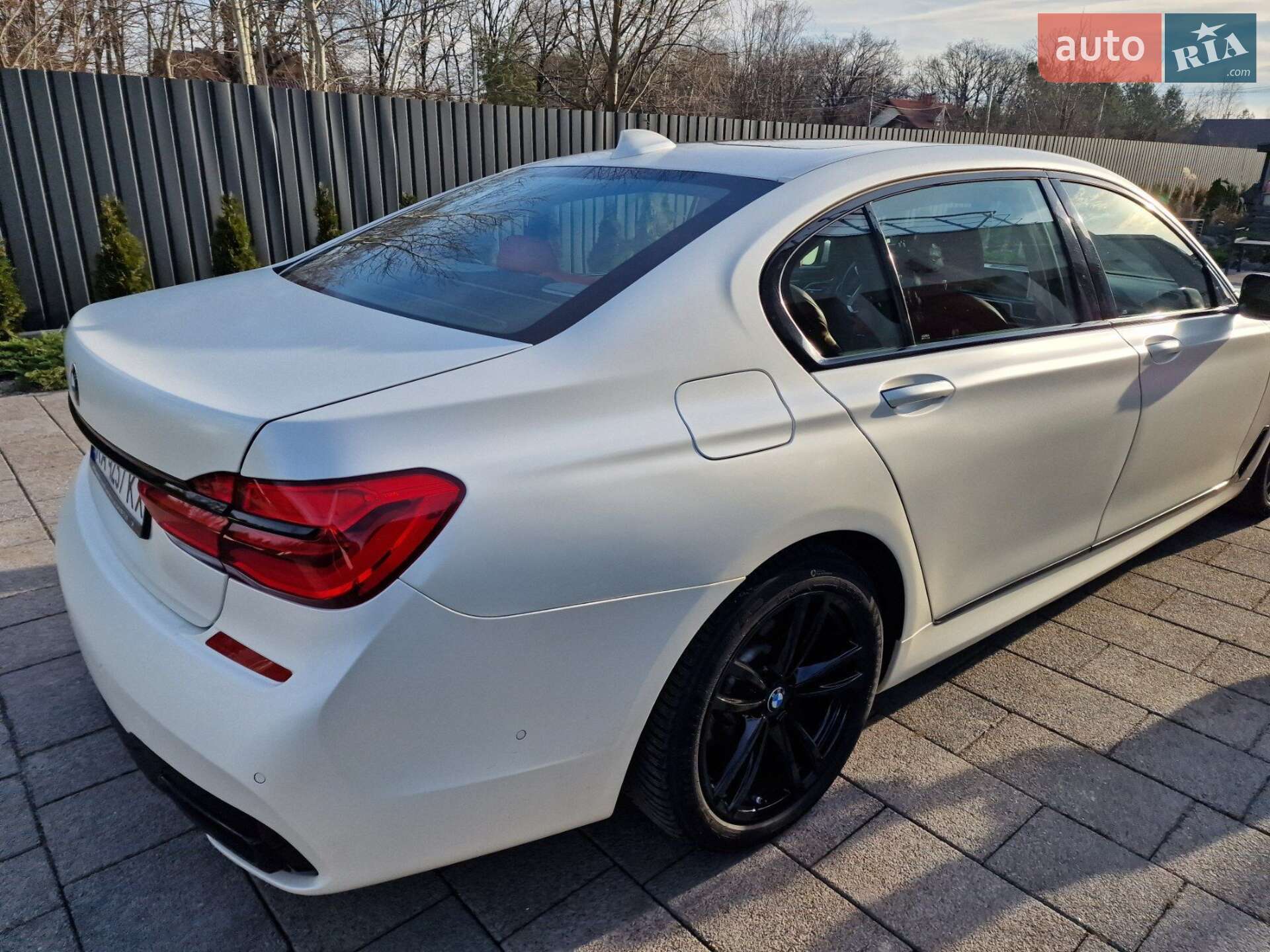 BMW 7 Series 2017 VIN WBA7F2C50JB238255 фото оголошення 5 з 32