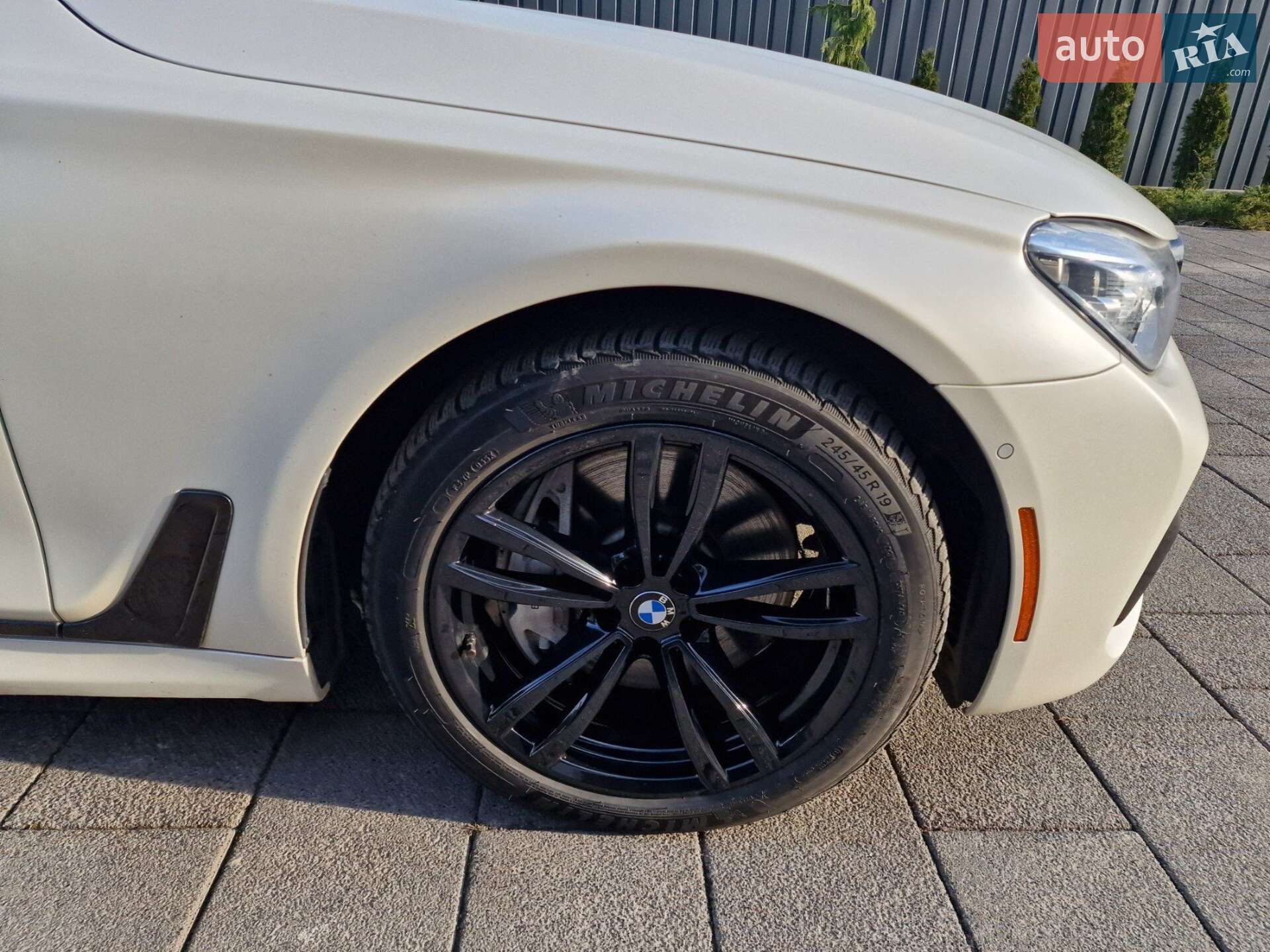 BMW 7 Series 2017 VIN WBA7F2C50JB238255 фото оголошення 11 з 32