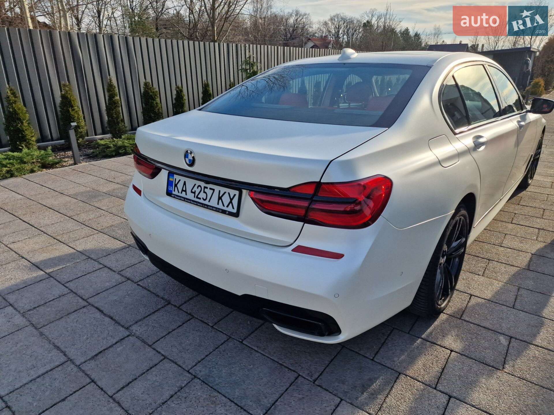 BMW 7 Series 2017 VIN WBA7F2C50JB238255 фото оголошення 6 з 32