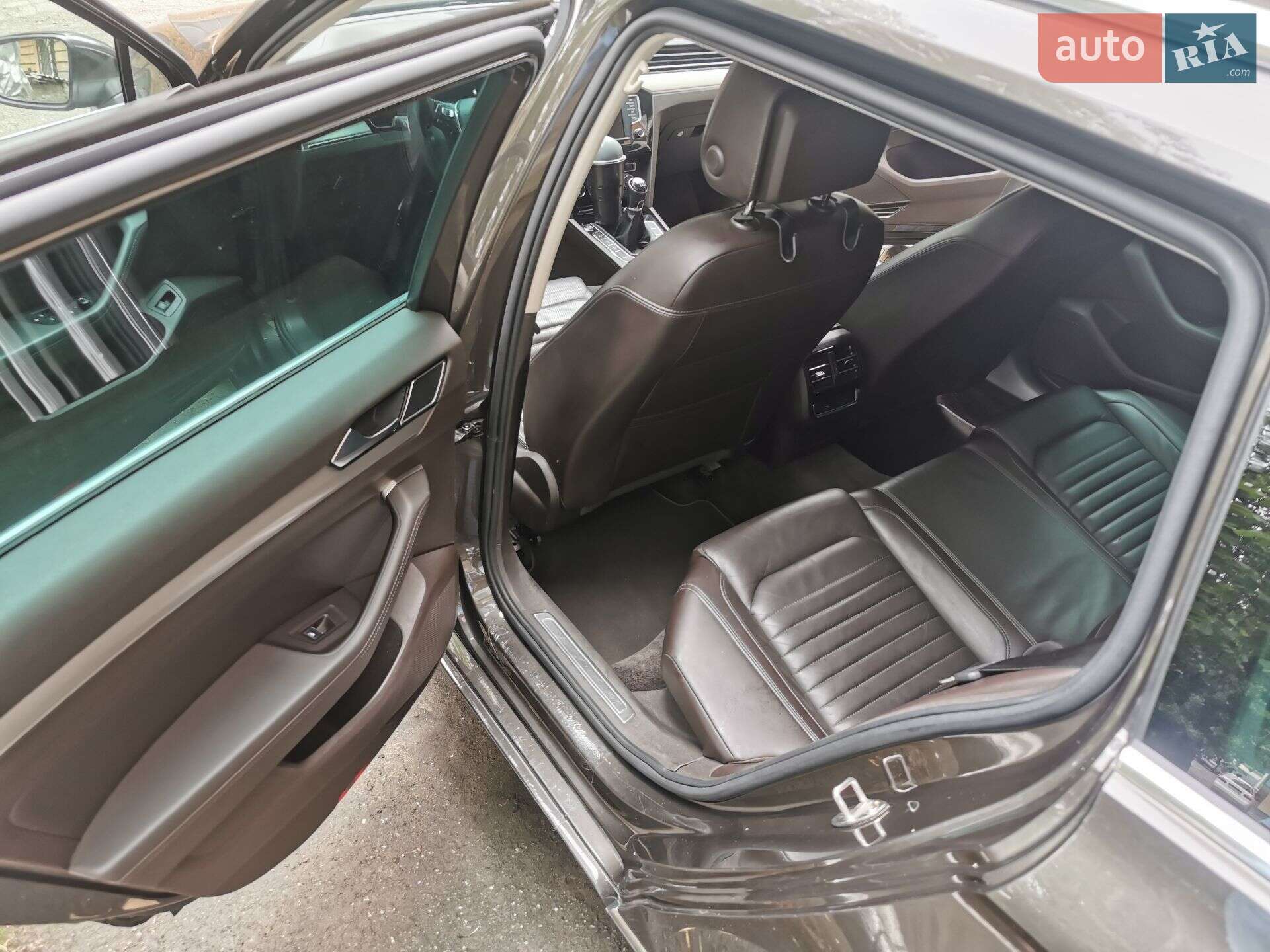 Volkswagen Passat 2016 VIN WVWZZZ3CZHE083847 фото оголошення 19 з 48