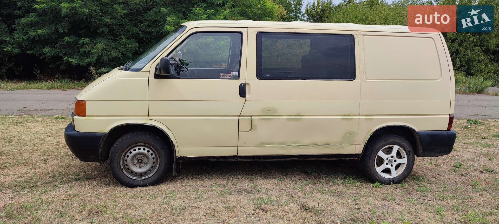 Volkswagen Transporter 1999 VIN WV1ZZZ70ZXH131279 фото оголошення 3 з 18