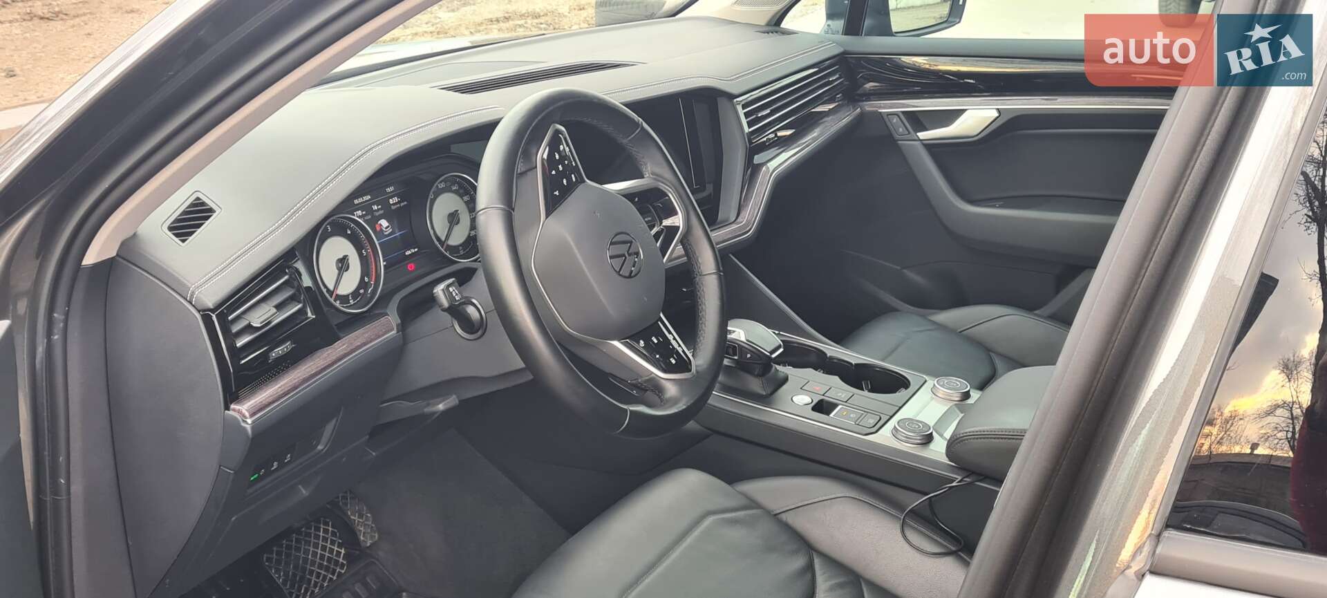Volkswagen Touareg 2021 VIN WVGZZZCRZMD039597 фото оголошення 12 з 86