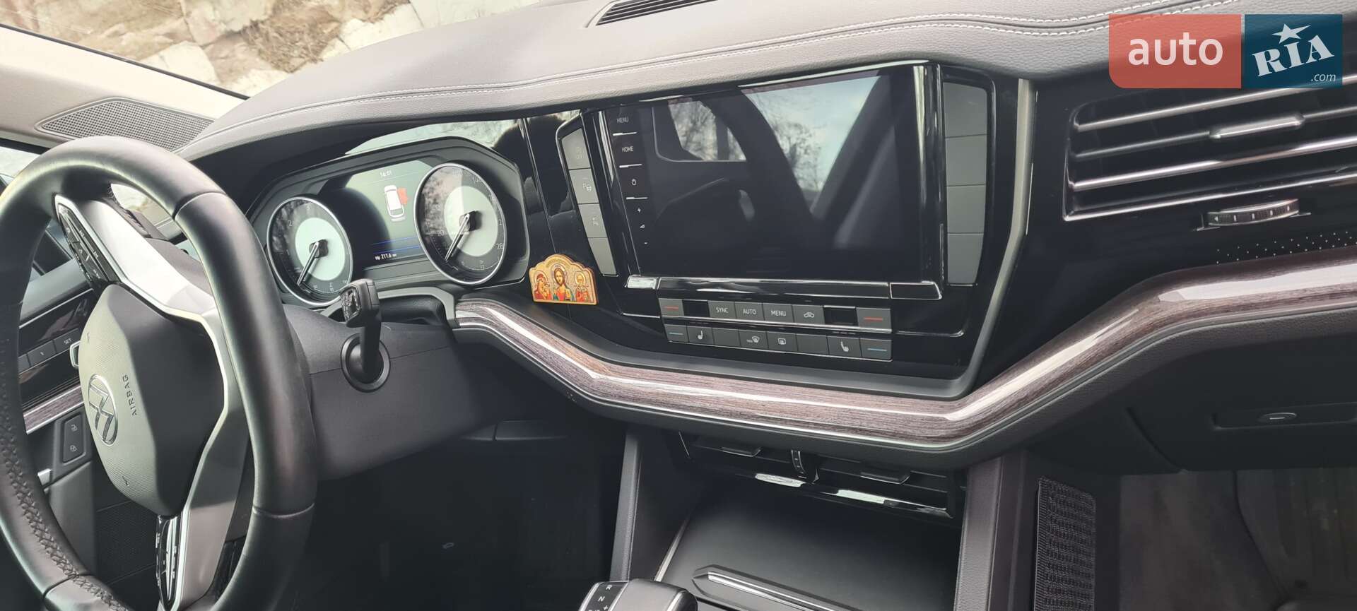 Volkswagen Touareg 2021 VIN WVGZZZCRZMD039597 фото оголошення 38 з 86