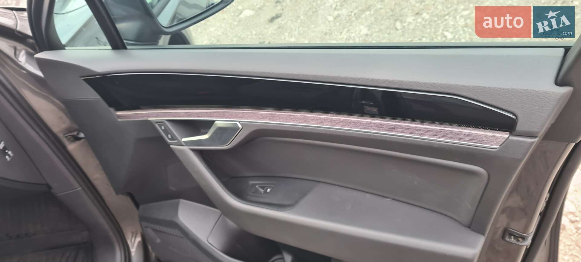 Volkswagen Touareg 2021 VIN WVGZZZCRZMD039597 фото оголошення 47 з 86