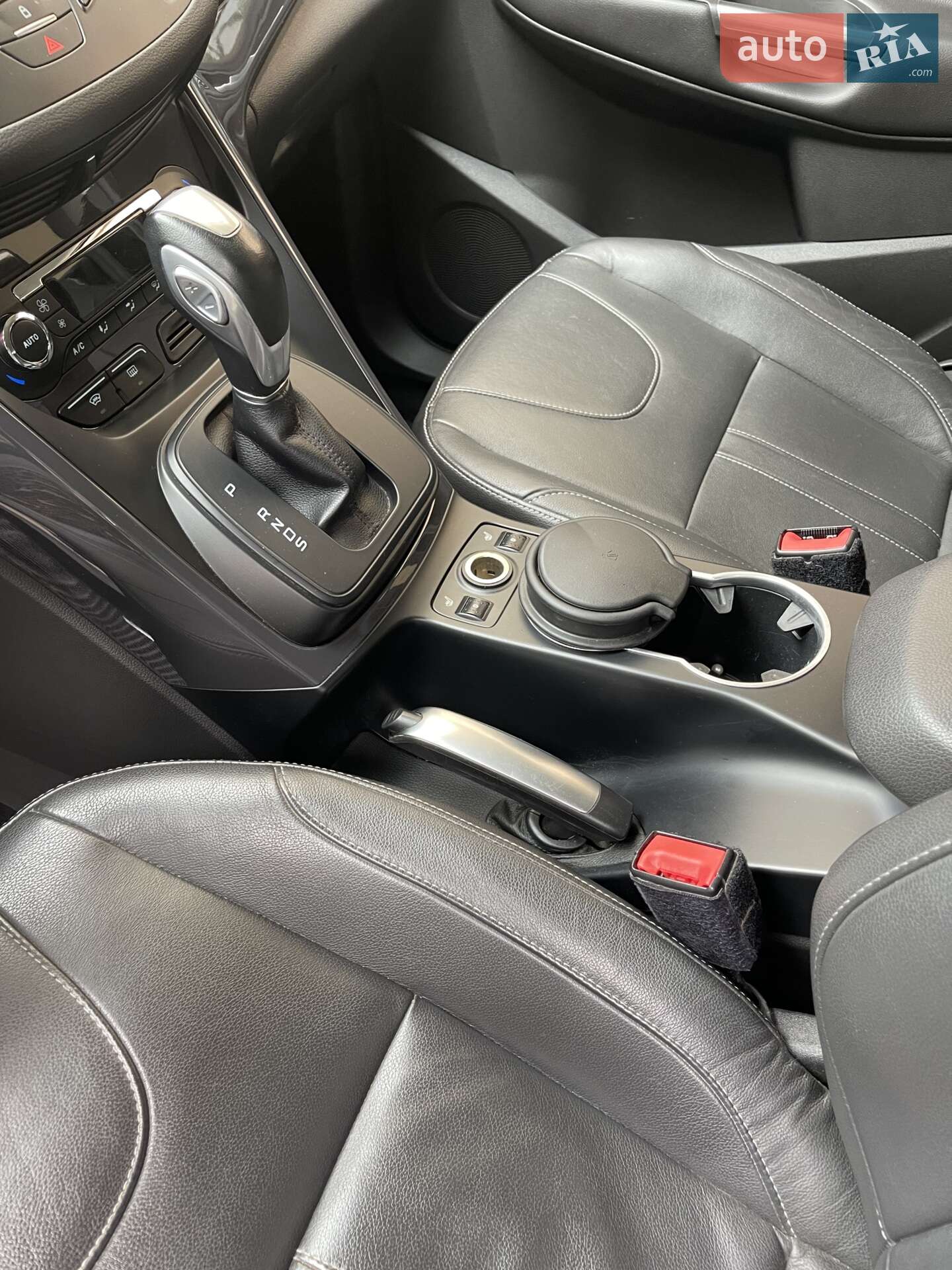 Ford Kuga 2014 VIN WF0AXXWPMAET17832 фото оголошення 12 з 19