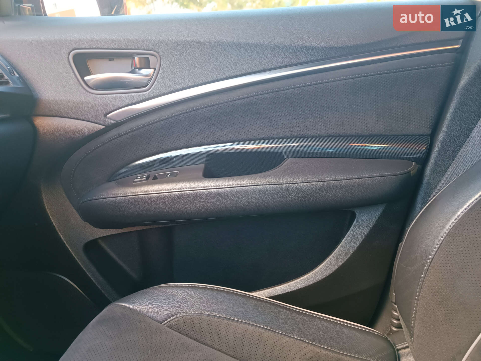 Acura MDX 2018 VIN 5J8YD4H09KL011911 фото оголошення 9 з 9