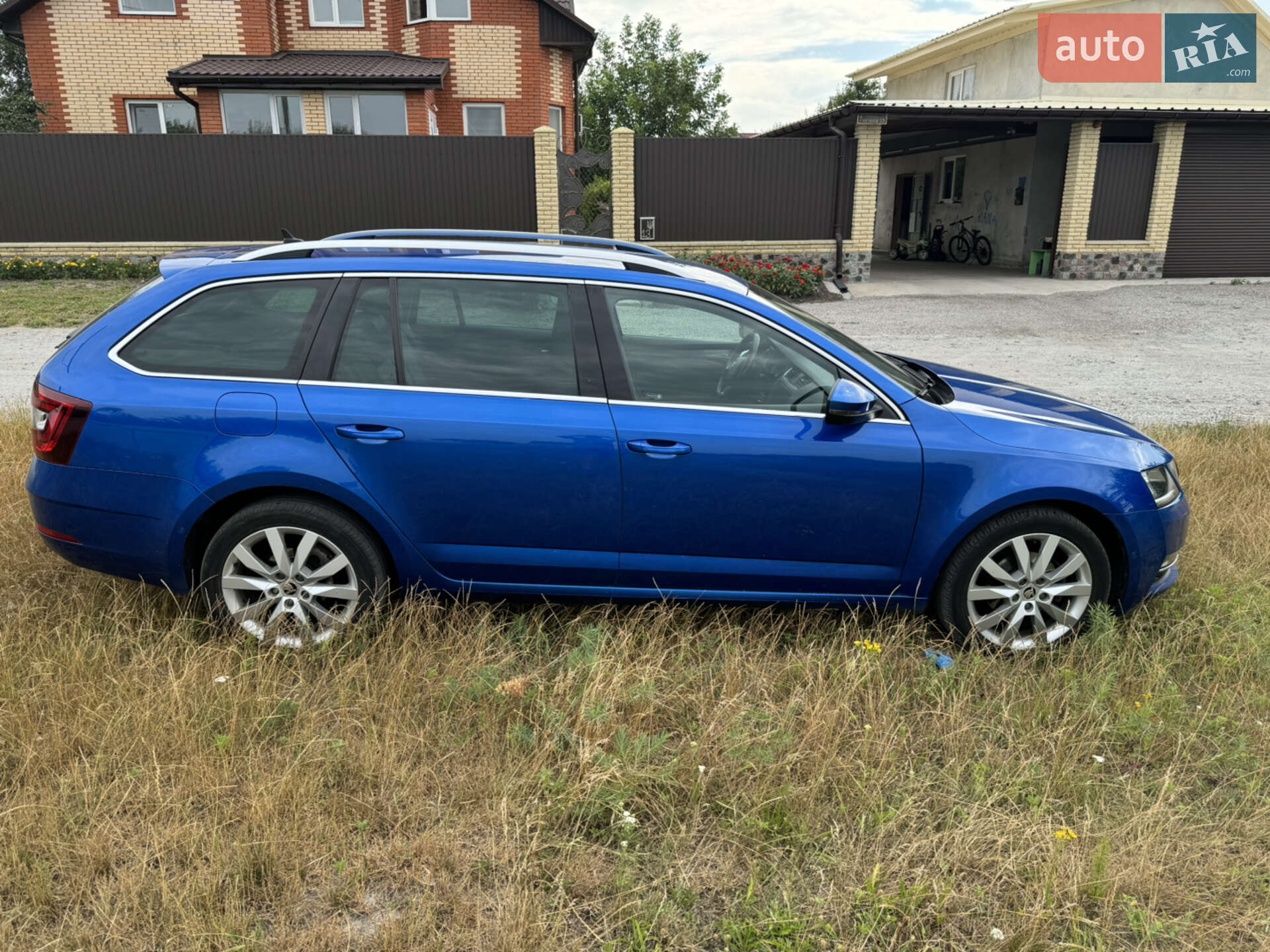 Skoda Octavia 2017 VIN TMBJG9NE3J0024738 фото оголошення 7 з 8