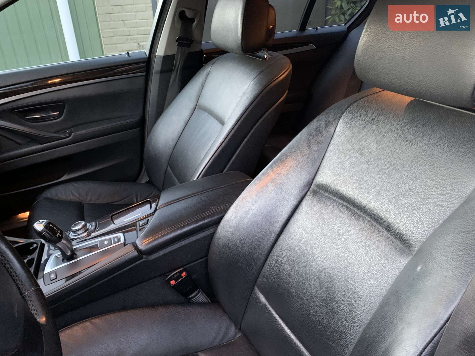 BMW 5 Series 2011 VIN WBAFR1C56BDJ97794 фото оголошення 7 з 9