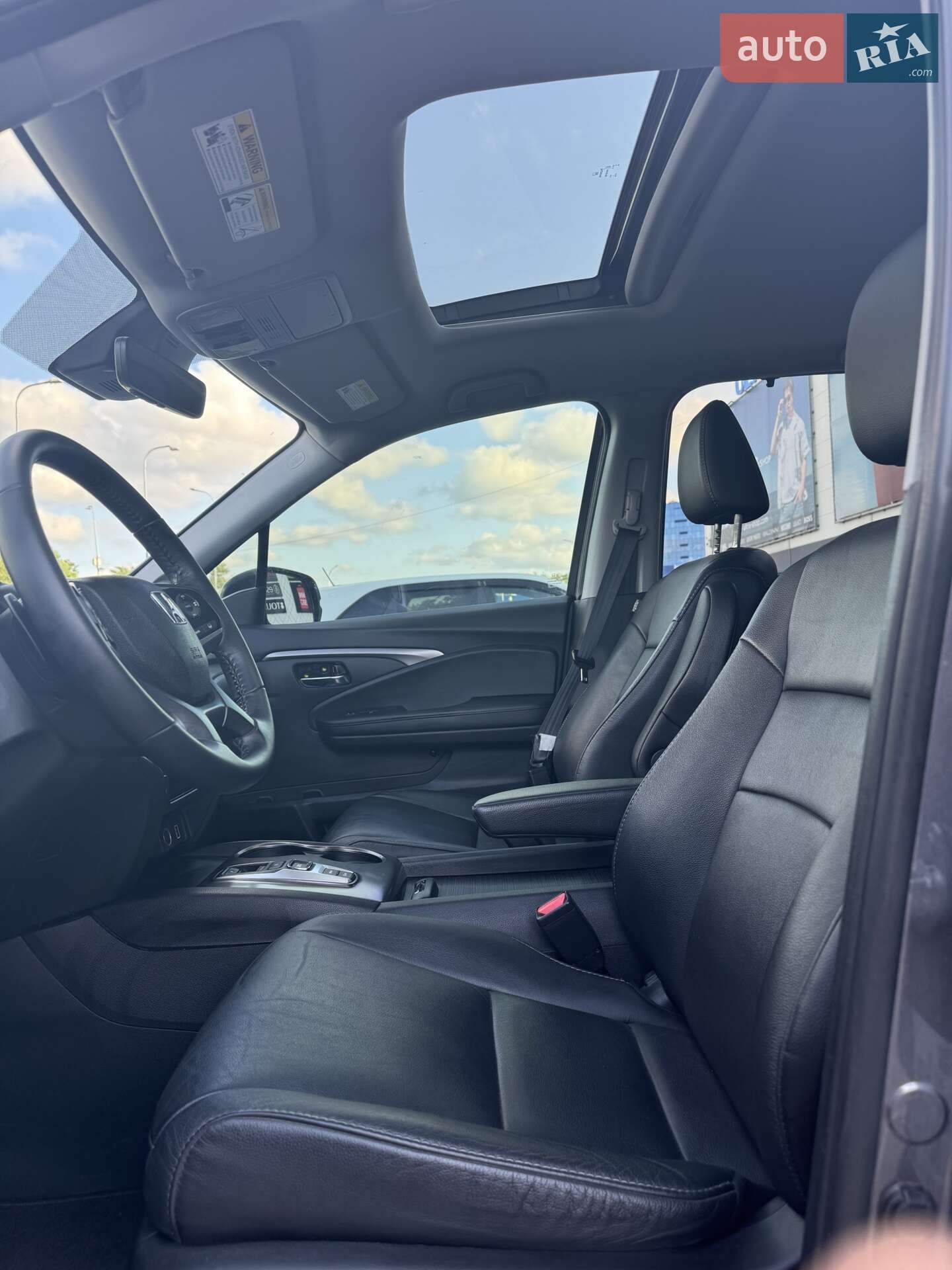 Honda Pilot 2021 VIN 5FNYF5H50MB026734 фото оголошення 5 з 27