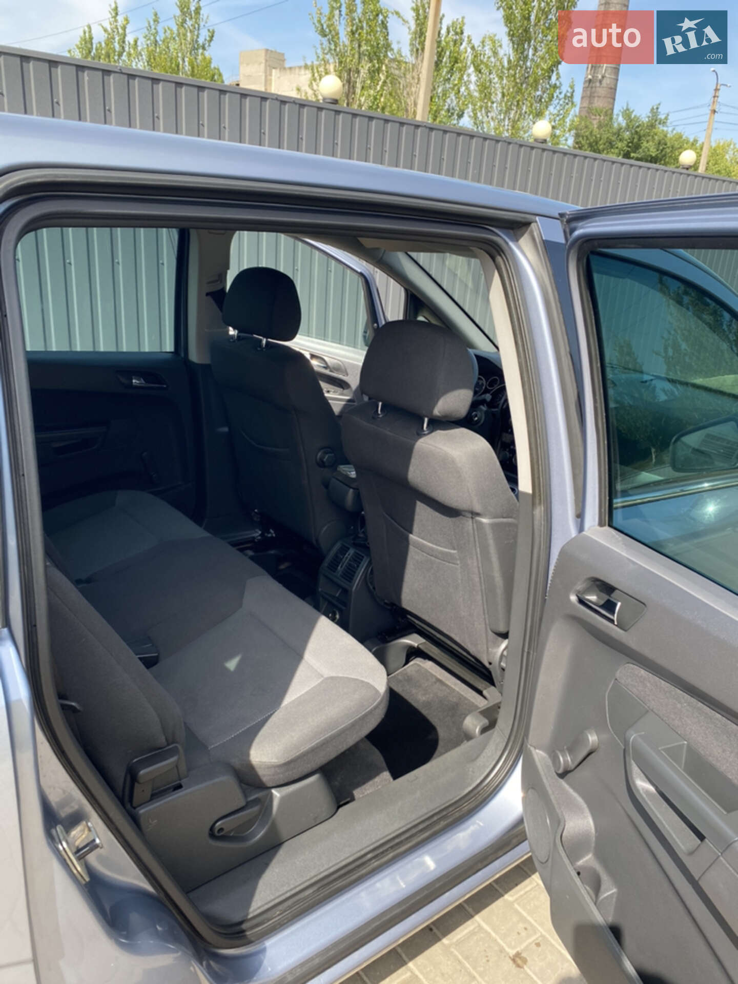 Opel Zafira 2011 VIN W0L0AHM75B2069229 фото оголошення 3 з 9