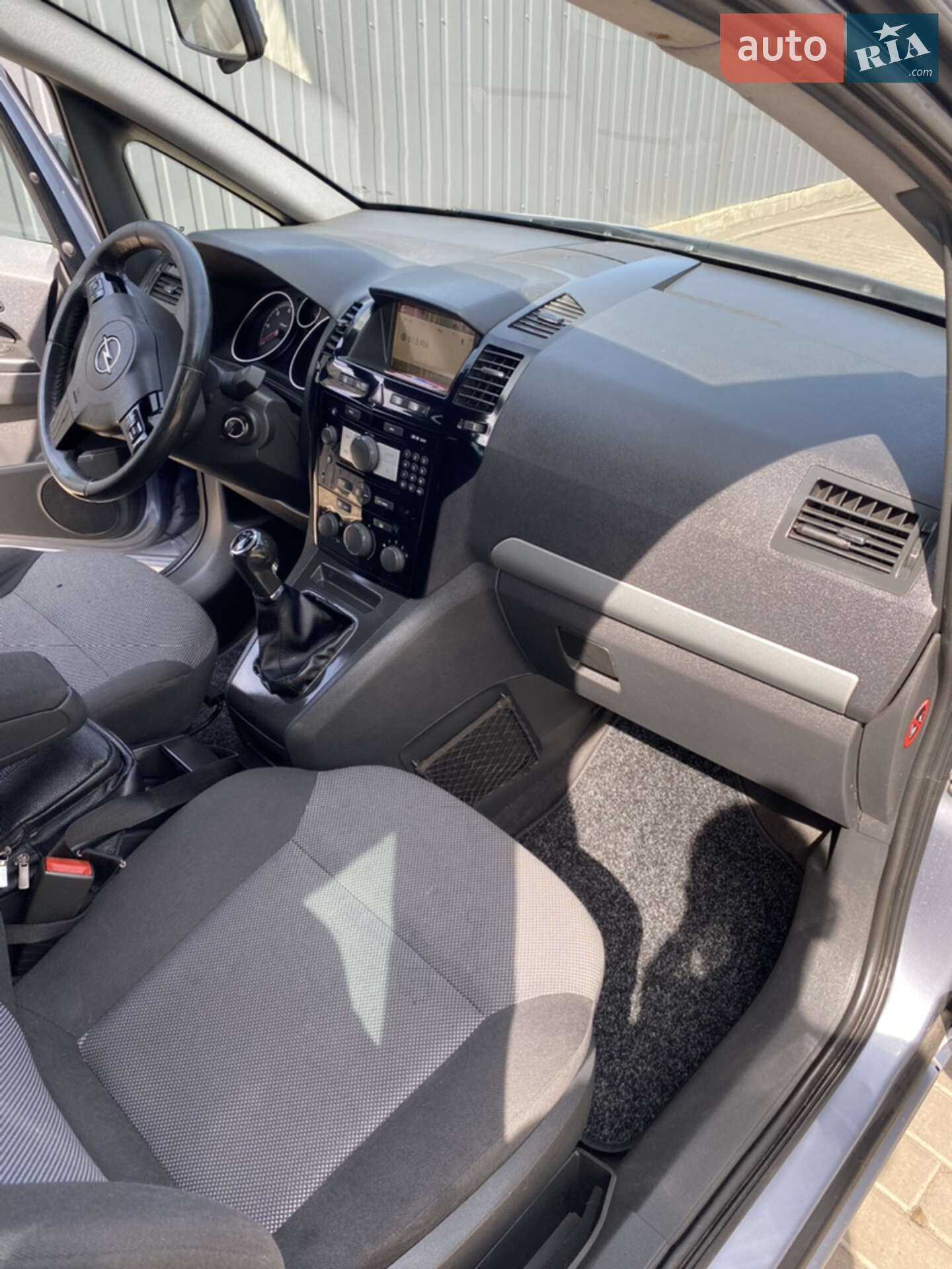 Opel Zafira 2011 VIN W0L0AHM75B2069229 фото оголошення 4 з 9