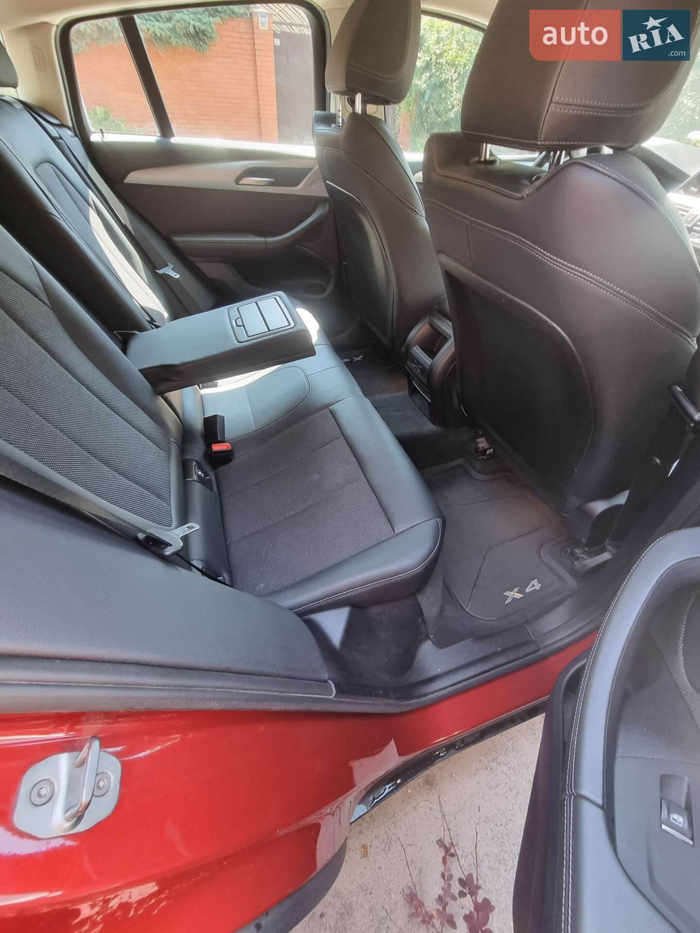 BMW X4 2019 VIN WBAUJ11070LG43253 фото оголошення 7 з 15