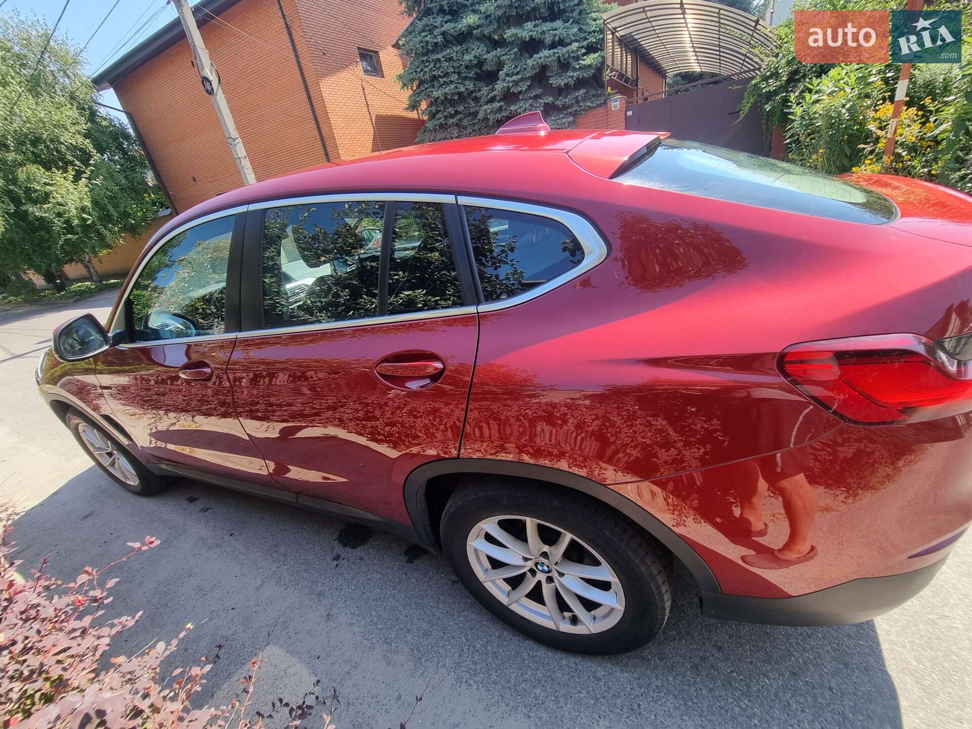BMW X4 2019 VIN WBAUJ11070LG43253 фото оголошення 13 з 15