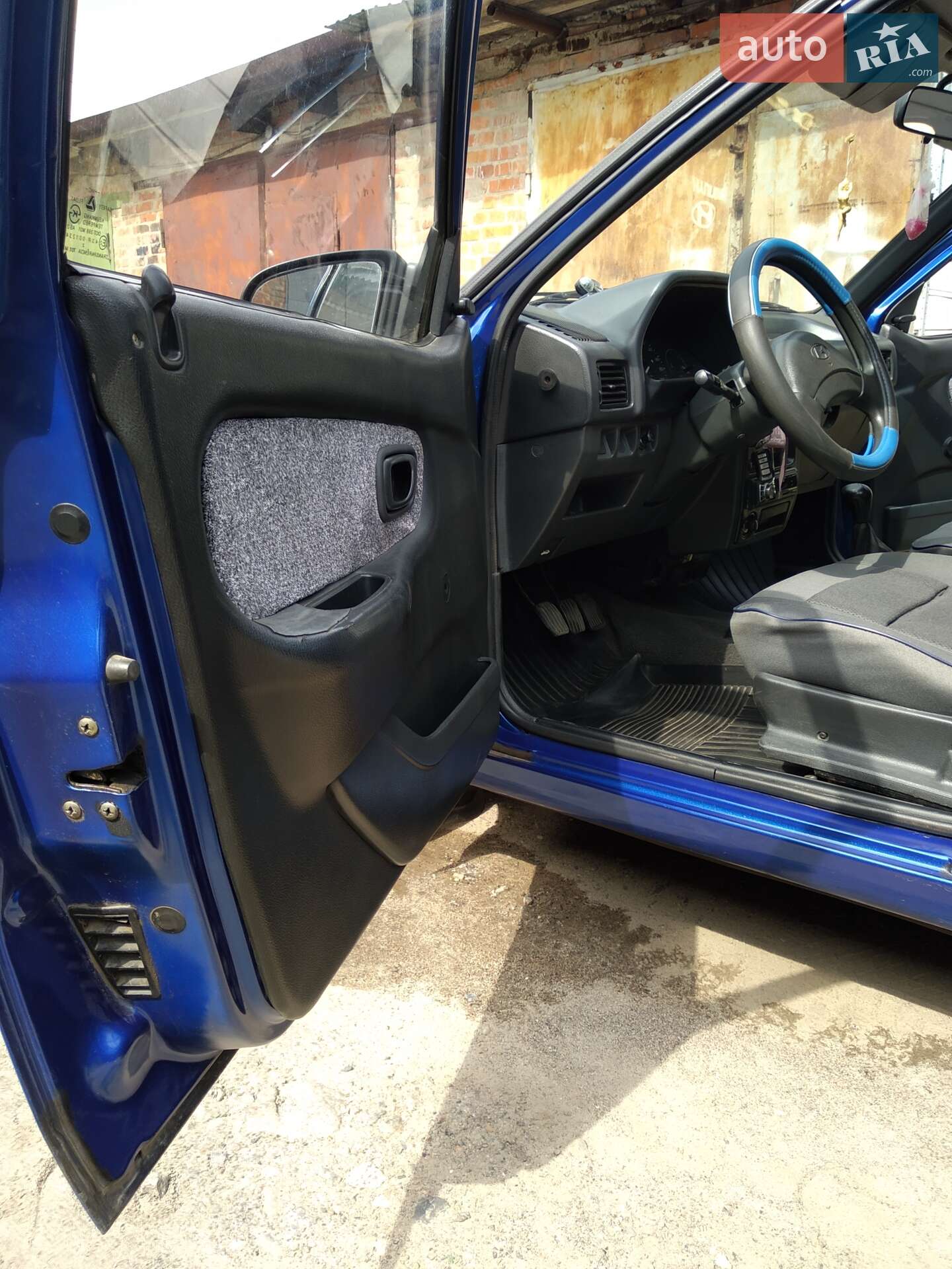 Hyundai Pony 1992 VIN KMHVF21JPPU725886 фото оголошення 3 з 13