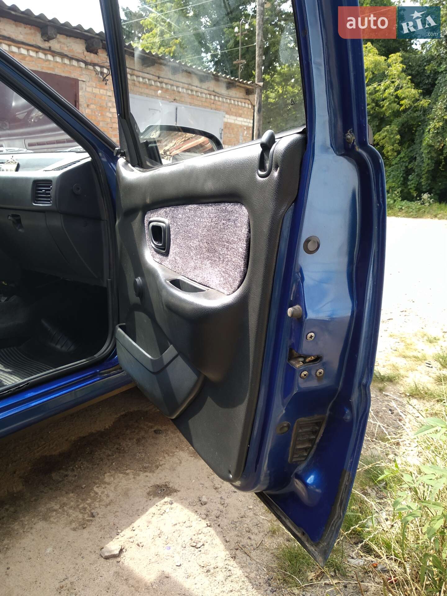 Hyundai Pony 1992 VIN KMHVF21JPPU725886 фото оголошення 8 з 13
