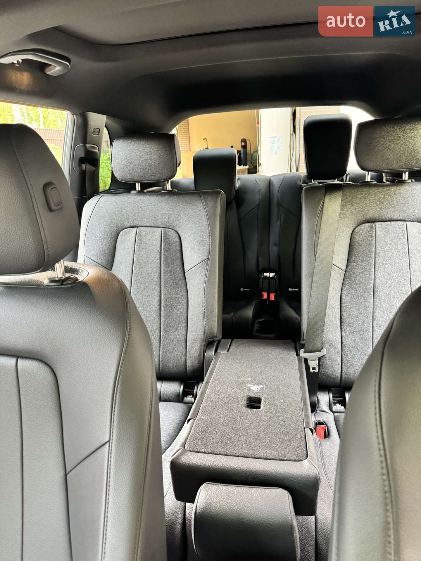Mercedes-Benz GLB-Class 2021 VIN W1N4M4HBXMW162832 фото оголошення 2 з 40