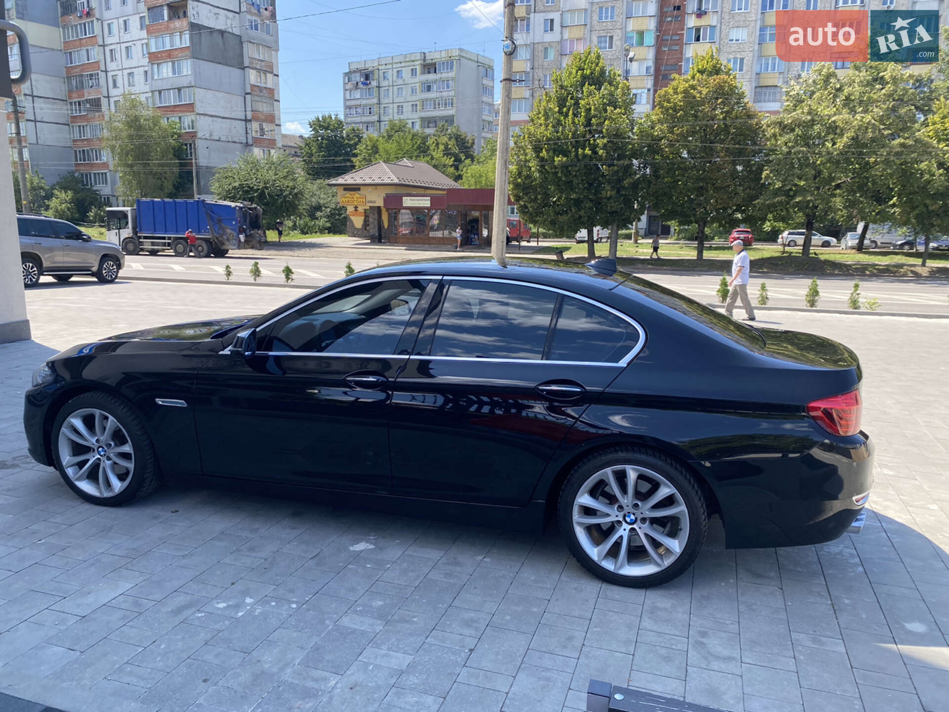 BMW 5 Series 2014 VIN WBA5C31010D048934 фото оголошення 30 з 75