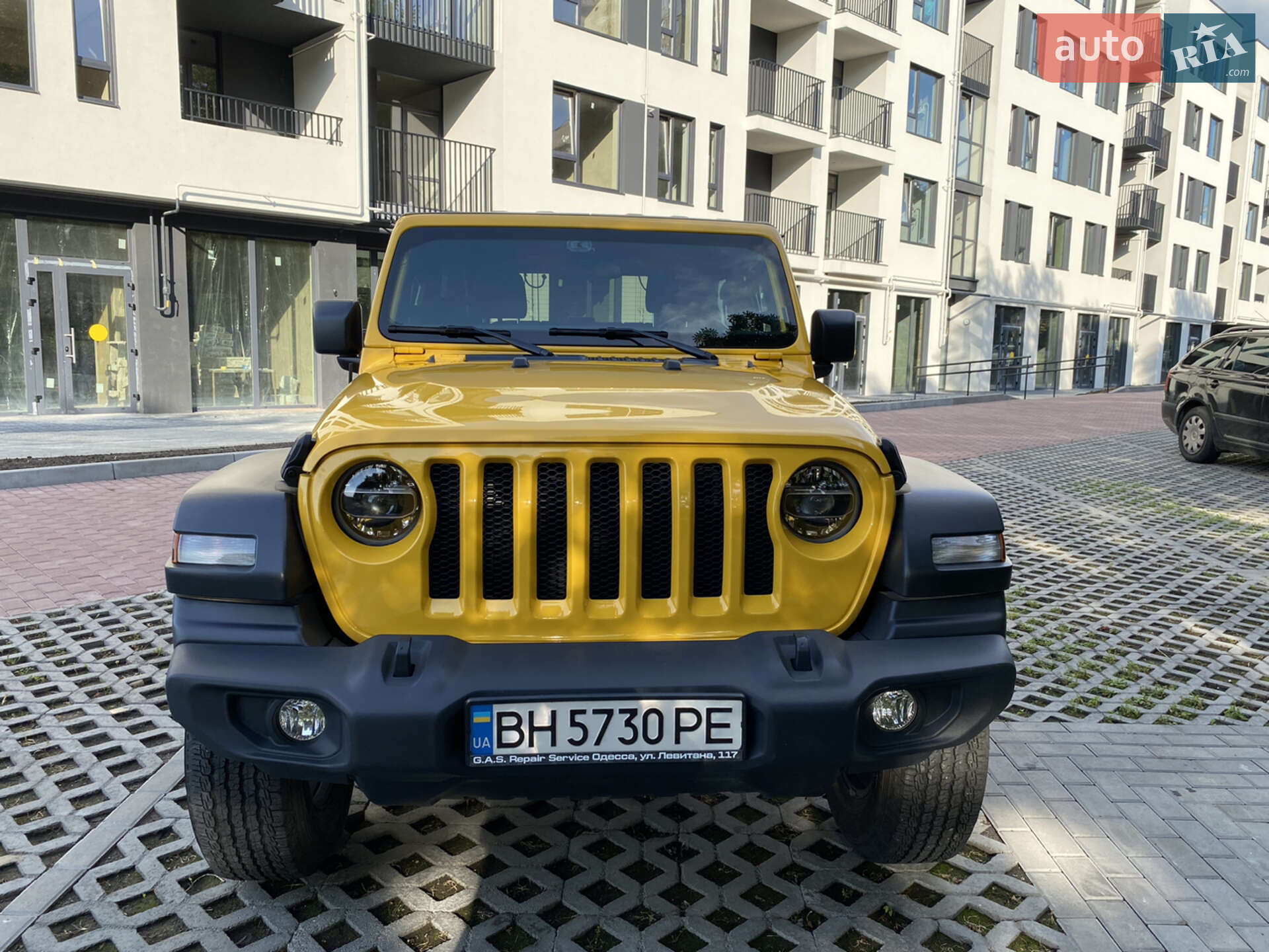 Jeep Wrangler 2020 VIN 1C4GJXAN7LW350368 фото оголошення 2 з 15