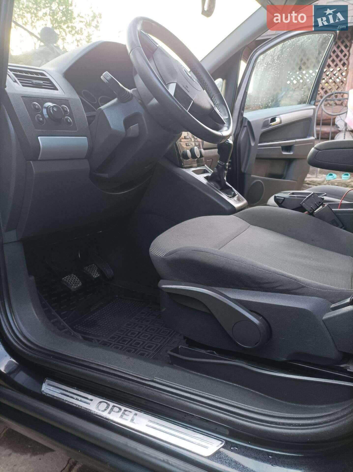 Opel Zafira 2010 VIN W0L0AHM75B2034018 фото оголошення 12 з 14