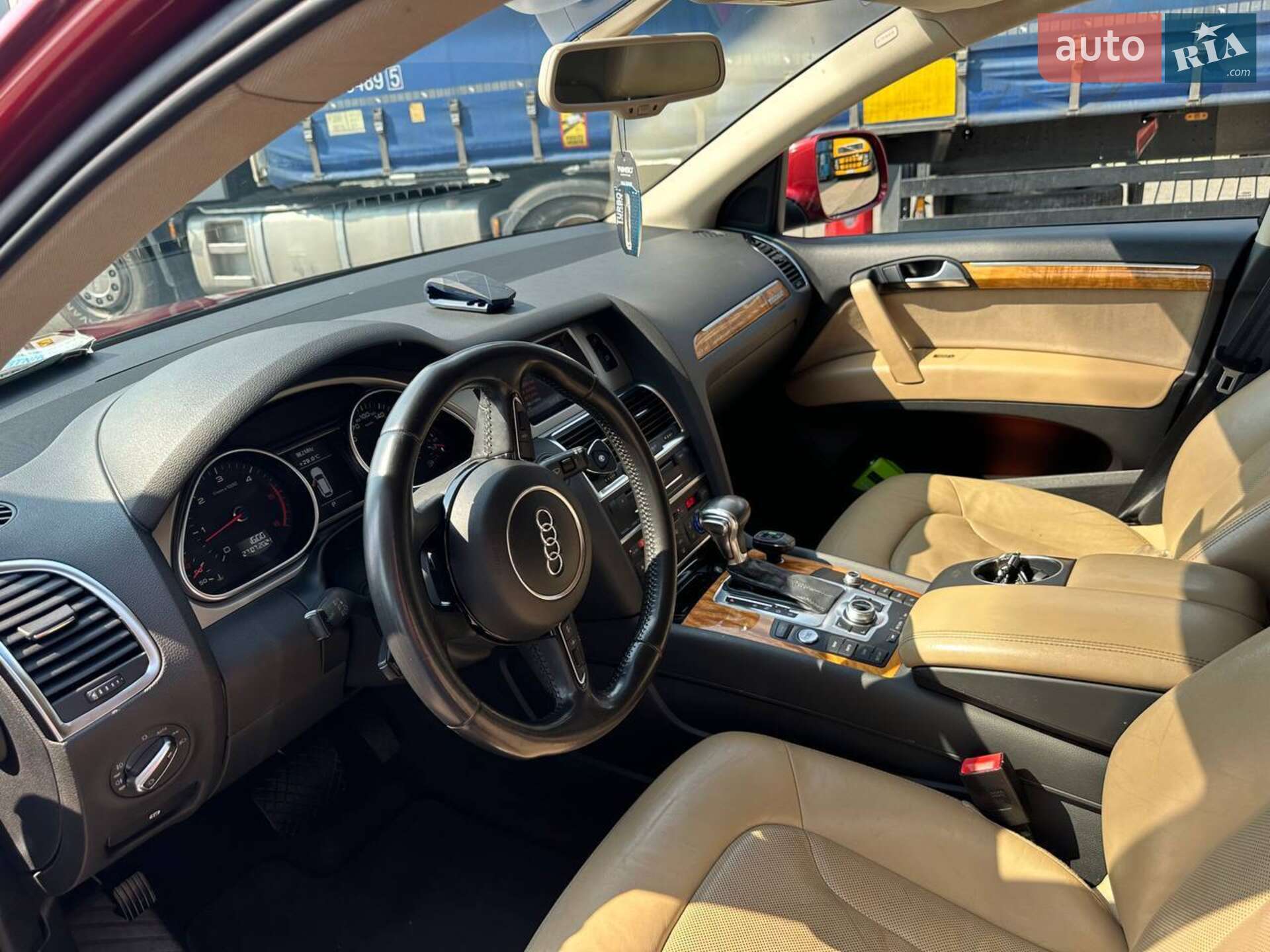 Audi Q7 2011 VIN WAUZZZ4L5CD011575 фото оголошення 15 з 25