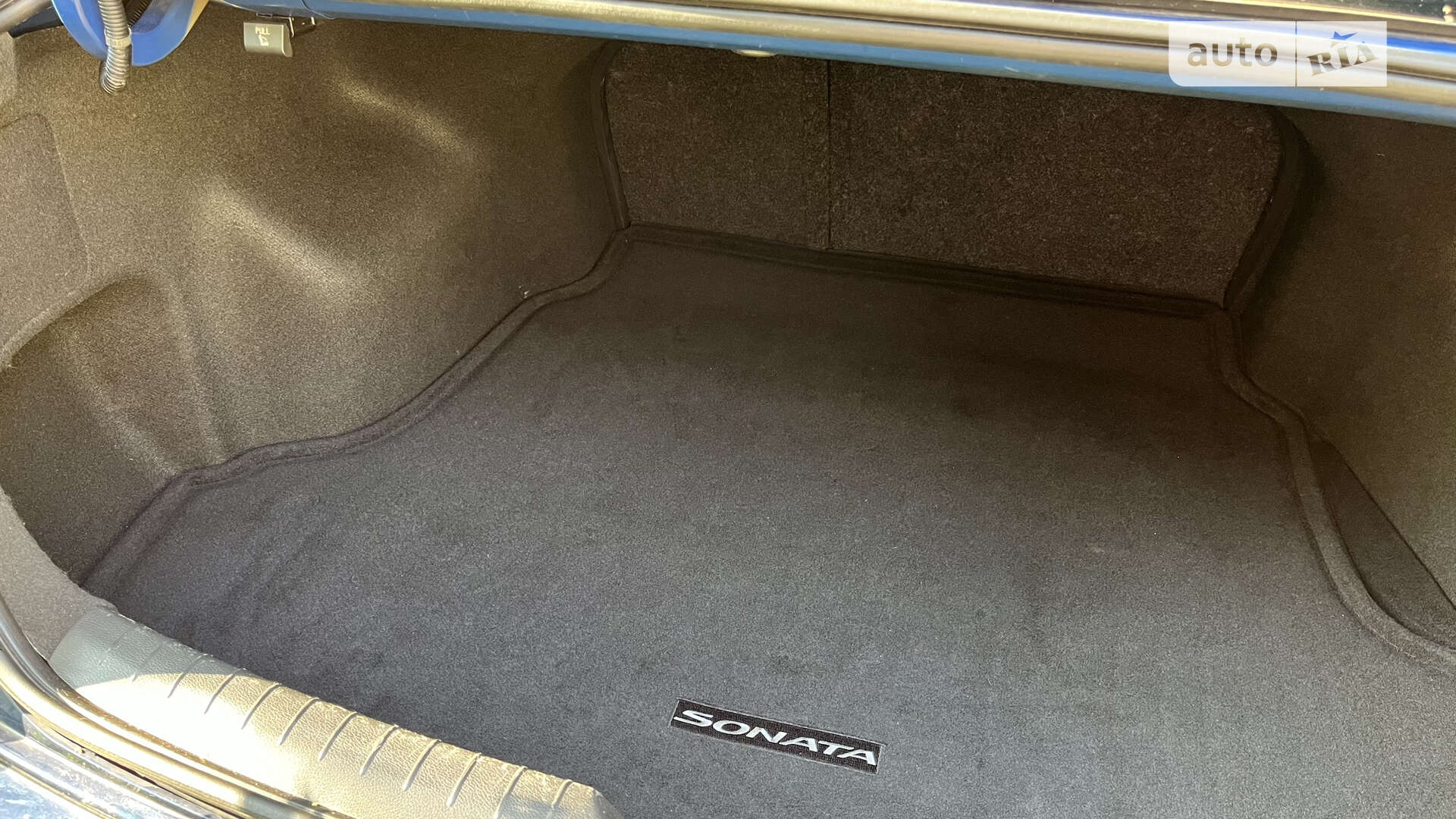Hyundai Sonata 2019 VIN 5NPE34ABXKH805109 фото оголошення 21 з 39