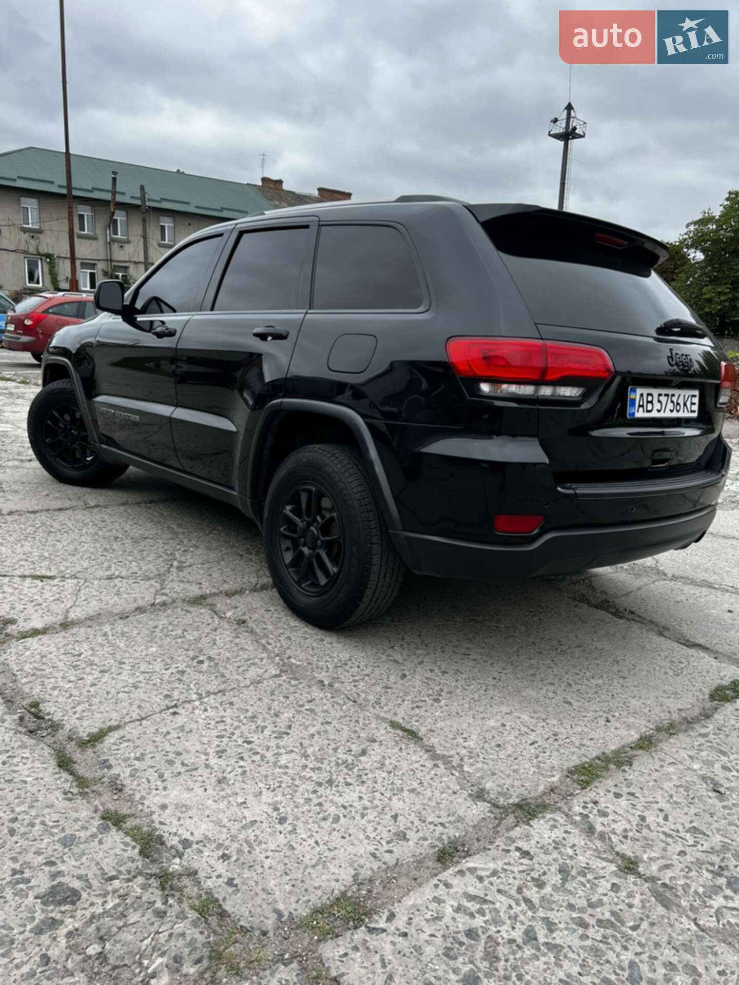 Jeep Grand Cherokee 2018 VIN 1C4RJEAG2JC311796 фото оголошення 18 з 30