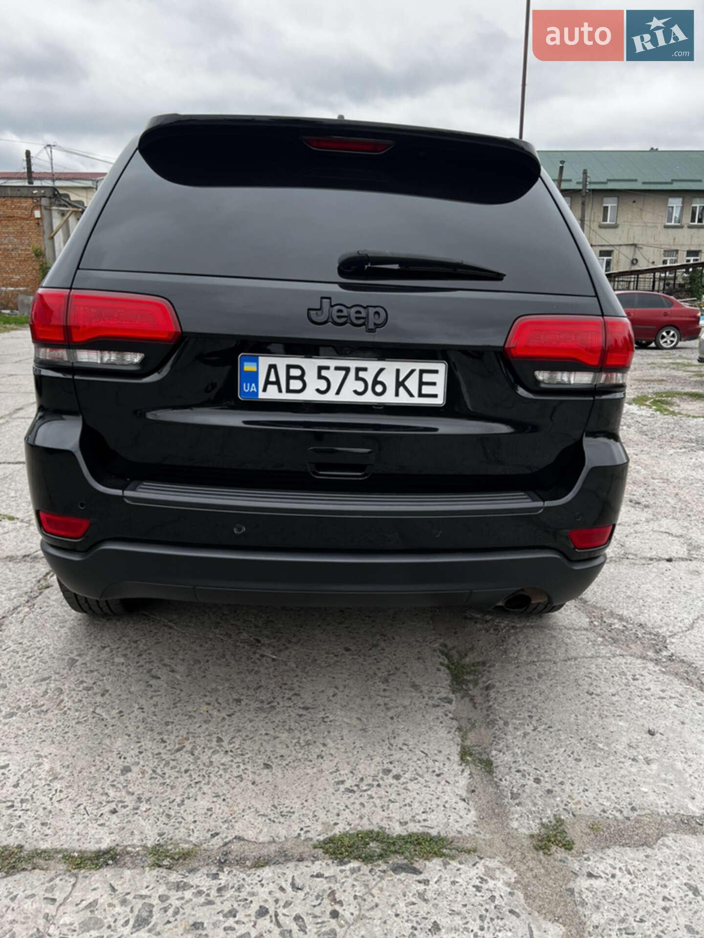 Jeep Grand Cherokee 2018 VIN 1C4RJEAG2JC311796 фото оголошення 21 з 30