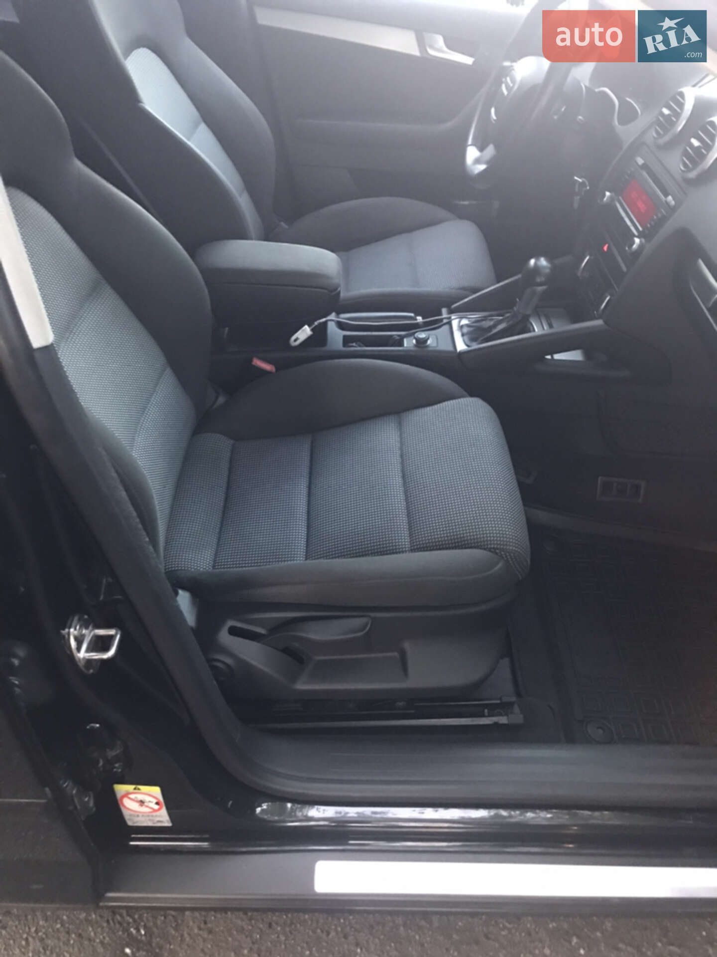 Audi A3 2010 VIN WAUZZZ8P6AA179172 фото оголошення 17 з 63