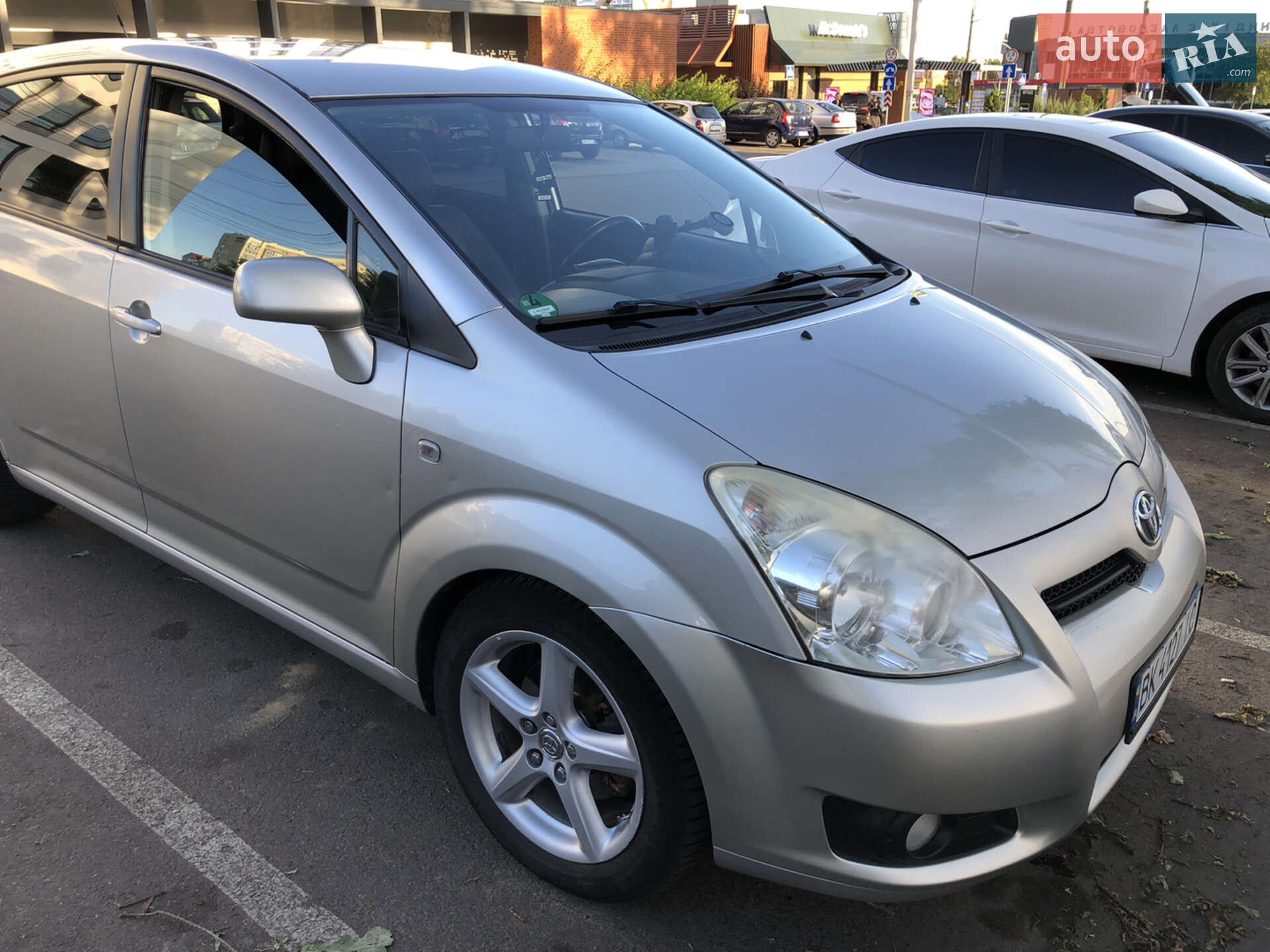 Toyota Corolla 2008 VIN NMTEJ16R30R131112 фото оголошення 2 з 24