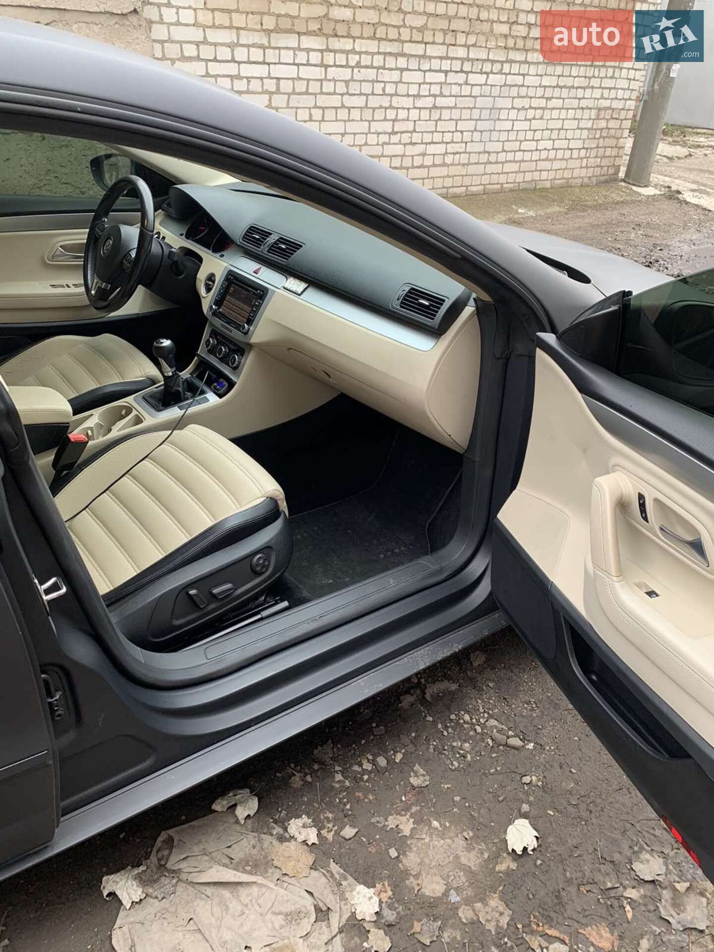 Volkswagen CC / Passat CC 2010 VIN WVWNP7AN6AE561781 фото оголошення 5 з 6