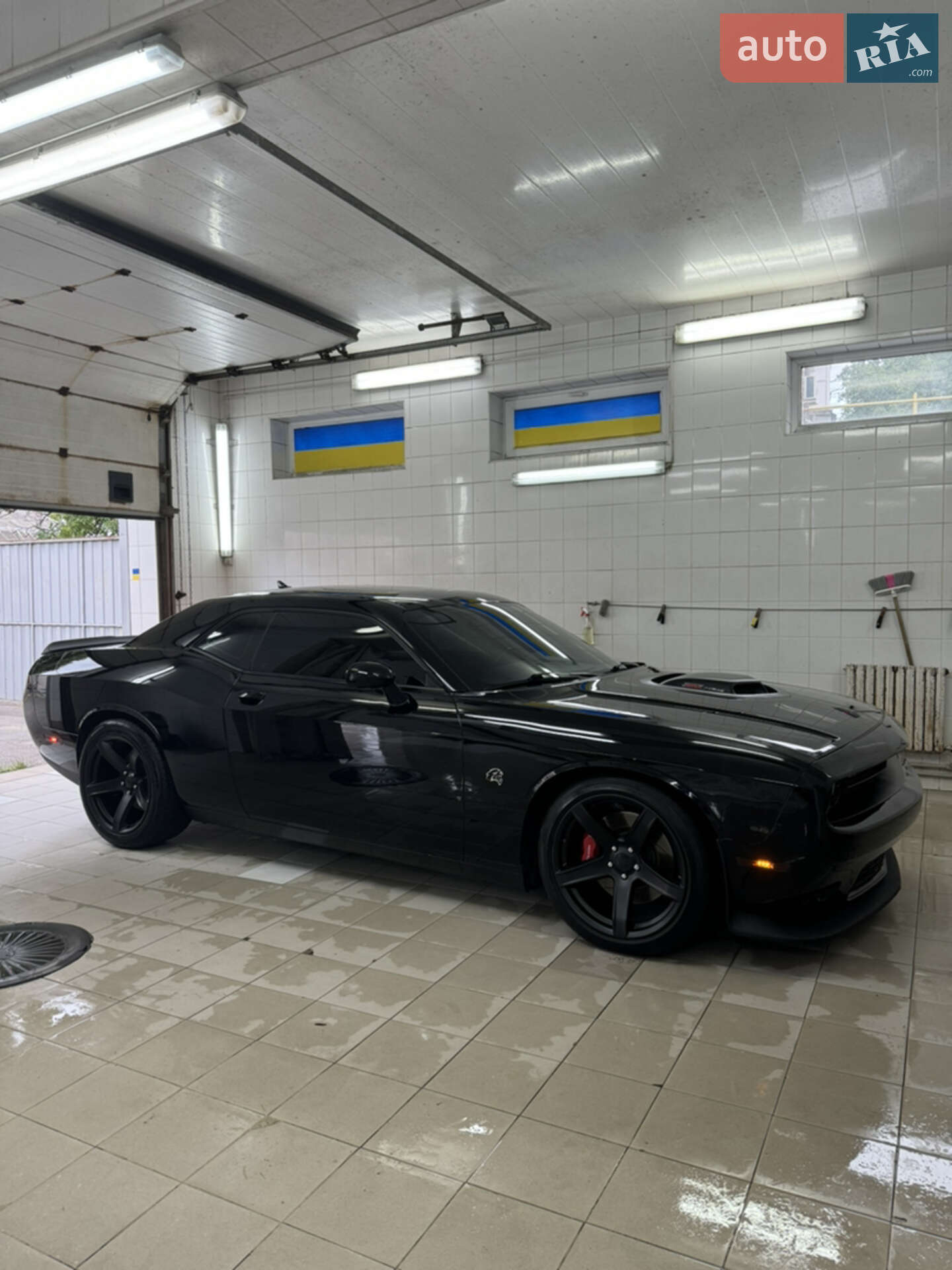 Dodge Challenger 2020 VIN 2C3CDZFJ3LH179533 фото оголошення 8 з 47