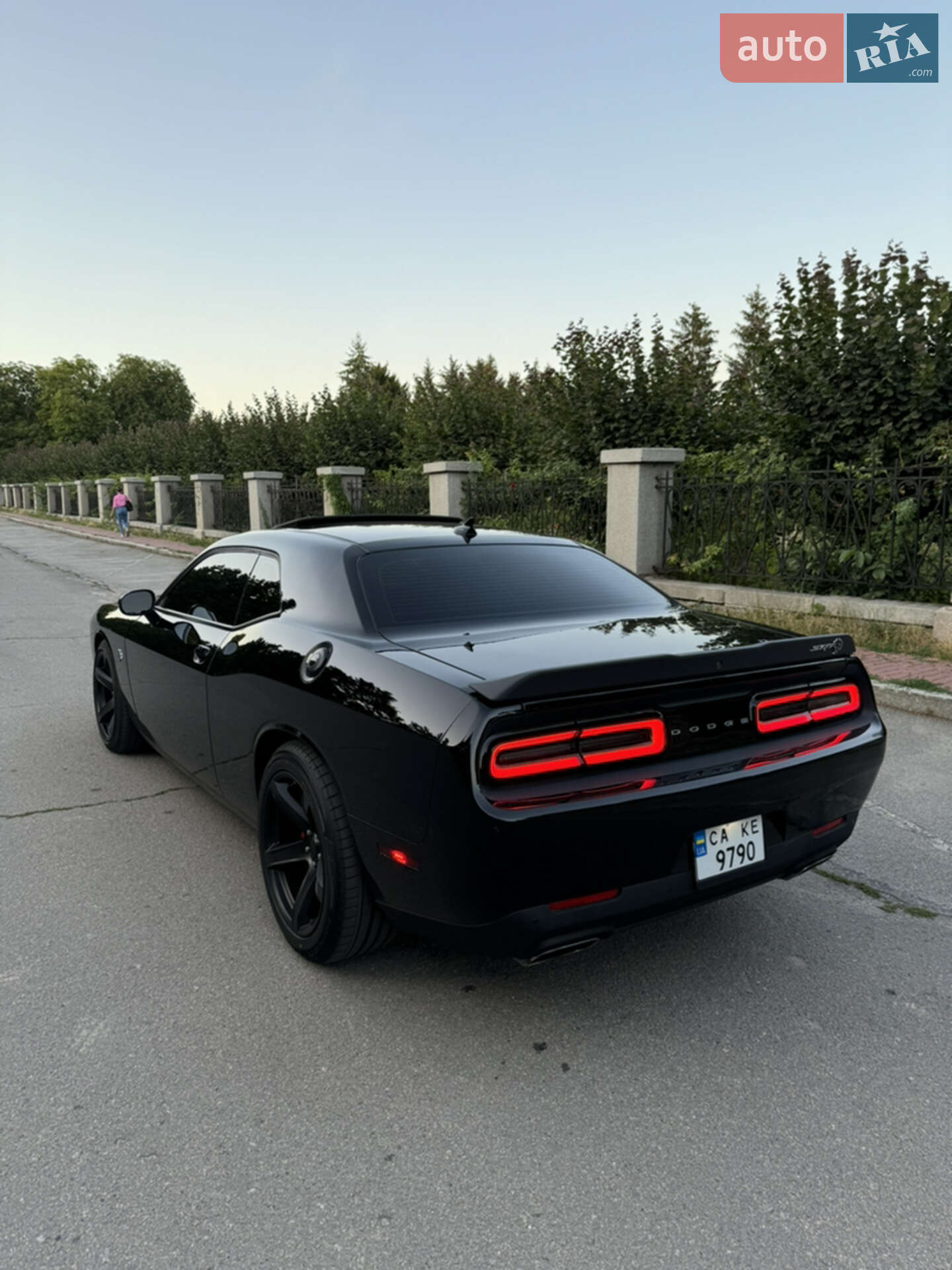 Dodge Challenger 2020 VIN 2C3CDZFJ3LH179533 фото оголошення 32 з 47