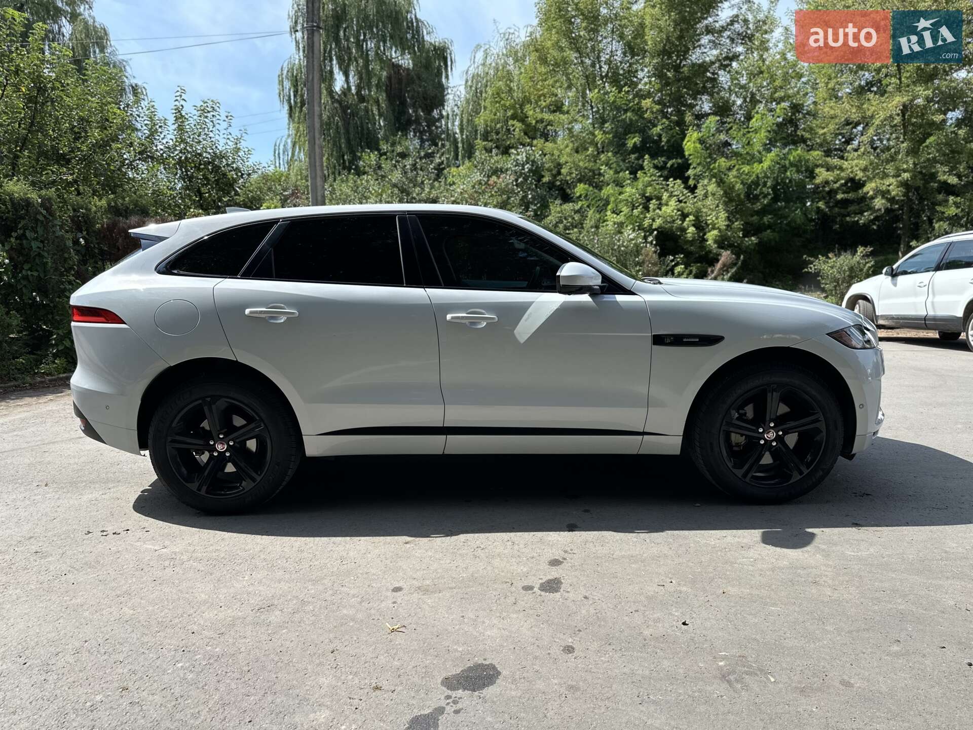 Jaguar F-Pace 2016 VIN SADCL2BV4HA059233 фото оголошення 12 з 58